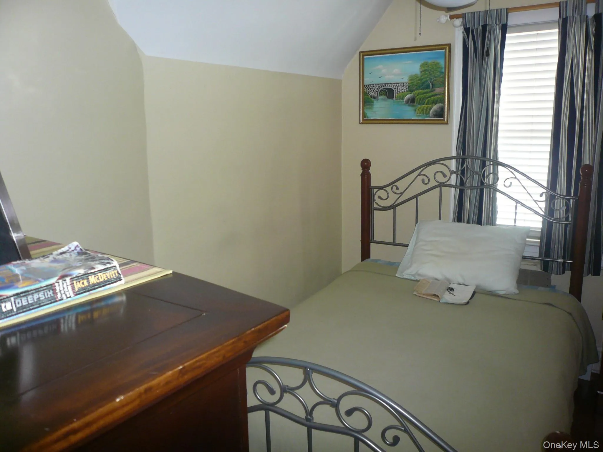 16932 144th Road, New York, NY, 4 Bedrooms Bedrooms, 8 Rooms Rooms,2 BathroomsBathrooms,Residential Lease,For Rent,144th,0,1053854 16932 144th Road, New York, NY, 4 Bedrooms Bedrooms, 8 Rooms Rooms,2 BathroomsBathrooms,Residential Lease,For Rent,144th,0,1053854