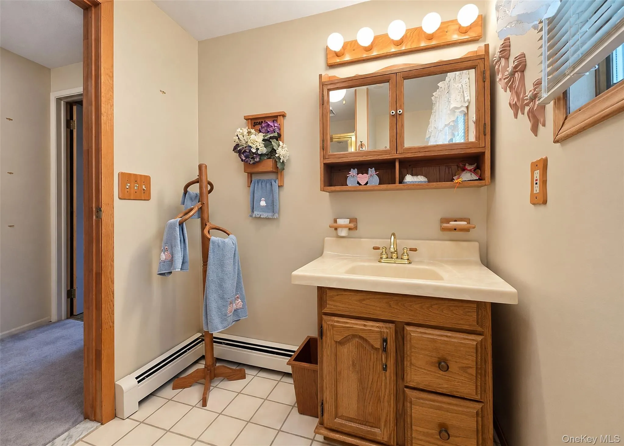 25 Joy Road, Brookhaven, NY, 4 Bedrooms Bedrooms, 6 Rooms Rooms,2 BathroomsBathrooms,Residential,For Rent,Joy,0,1053858 25 Joy Road, Brookhaven, NY, 4 Bedrooms Bedrooms, 6 Rooms Rooms,2 BathroomsBathrooms,Residential,For Rent,Joy,0,1053858