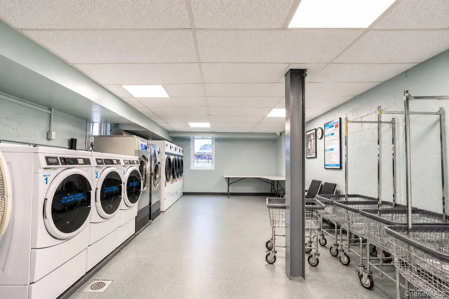 16 Main Street, Hempstead, NY, 1 Bedroom Bedrooms, 4 Rooms Rooms,1 BathroomBathrooms,Residential,For Rent,Main,0,1053859 16 Main Street, Hempstead, NY, 1 Bedroom Bedrooms, 4 Rooms Rooms,1 BathroomBathrooms,Residential,For Rent,Main,0,1053859