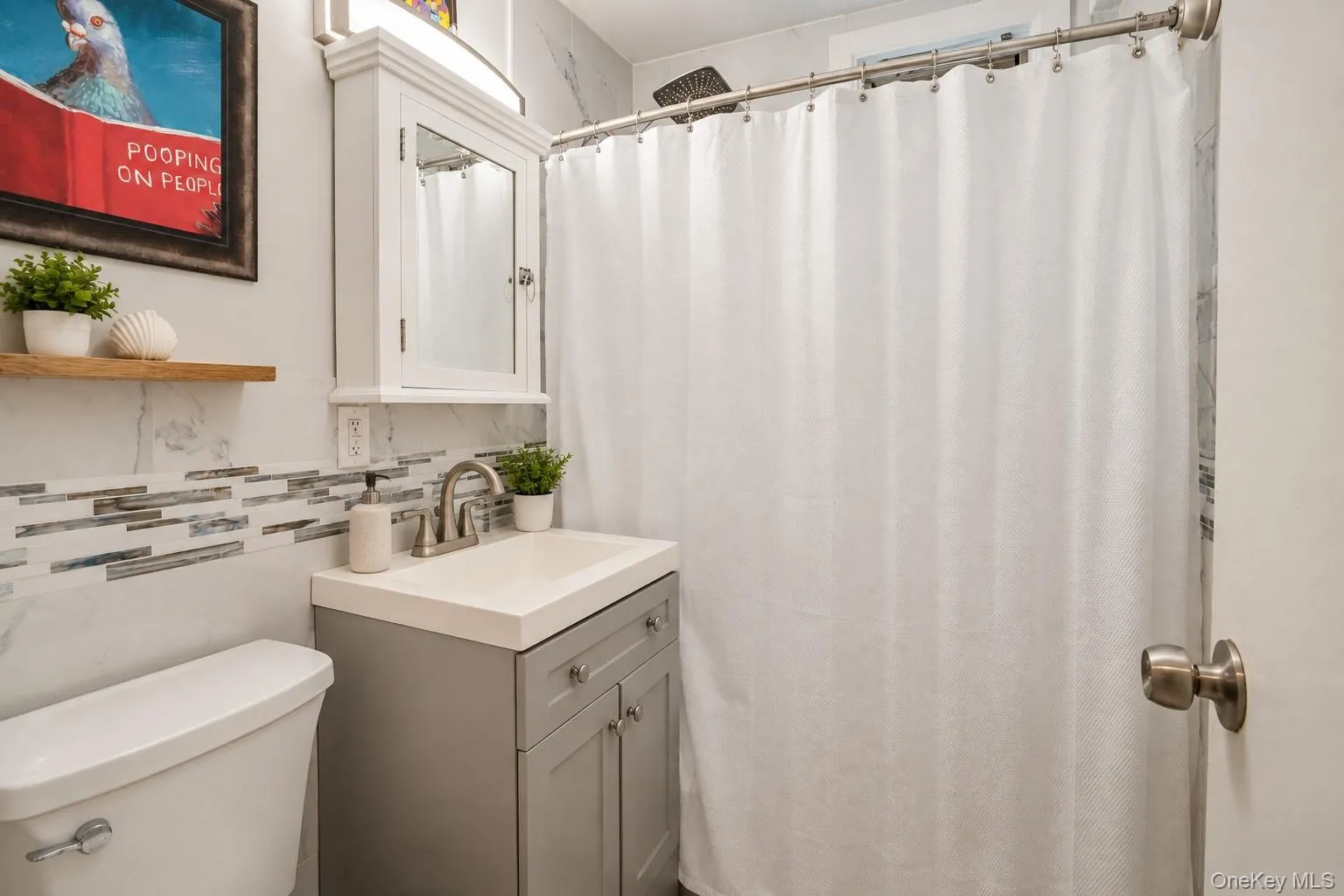 16 Main Street, Hempstead, NY, 1 Bedroom Bedrooms, 4 Rooms Rooms,1 BathroomBathrooms,Residential,For Rent,Main,0,1053859 16 Main Street, Hempstead, NY, 1 Bedroom Bedrooms, 4 Rooms Rooms,1 BathroomBathrooms,Residential,For Rent,Main,0,1053859