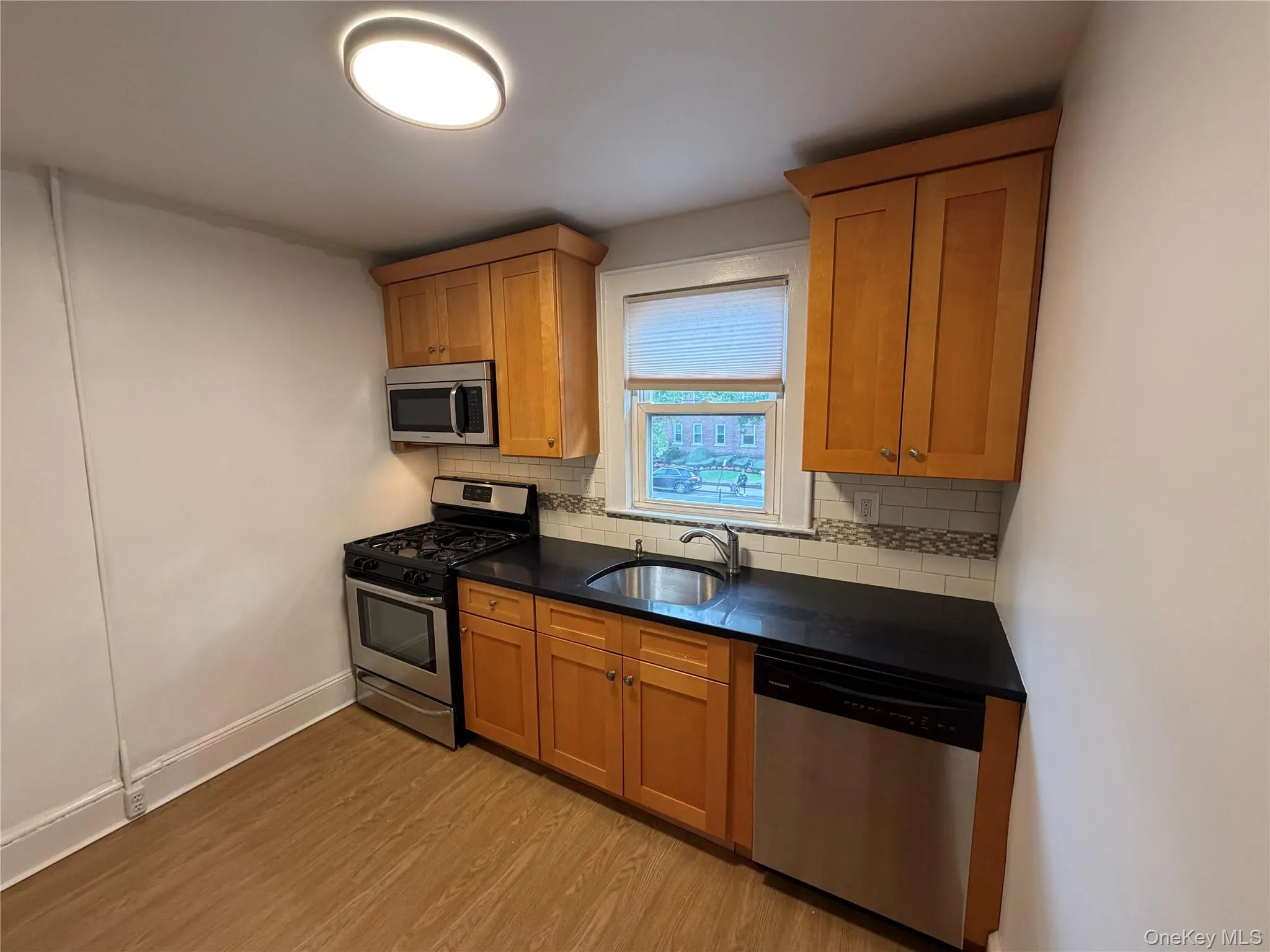 180 B Atlantic Ave, Hempstead, NY, 1 Bedroom Bedrooms, 4 Rooms Rooms,1 BathroomBathrooms,Residential Lease,For Rent,Atlantic Ave,0,1053861 180 B Atlantic Ave, Hempstead, NY, 1 Bedroom Bedrooms, 4 Rooms Rooms,1 BathroomBathrooms,Residential Lease,For Rent,Atlantic Ave,0,1053861