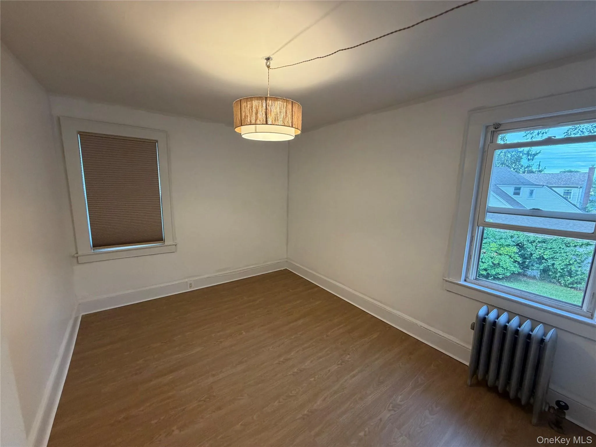 180 B Atlantic Ave, Hempstead, NY, 1 Bedroom Bedrooms, 4 Rooms Rooms,1 BathroomBathrooms,Residential Lease,For Rent,Atlantic Ave,0,1053861 180 B Atlantic Ave, Hempstead, NY, 1 Bedroom Bedrooms, 4 Rooms Rooms,1 BathroomBathrooms,Residential Lease,For Rent,Atlantic Ave,0,1053861