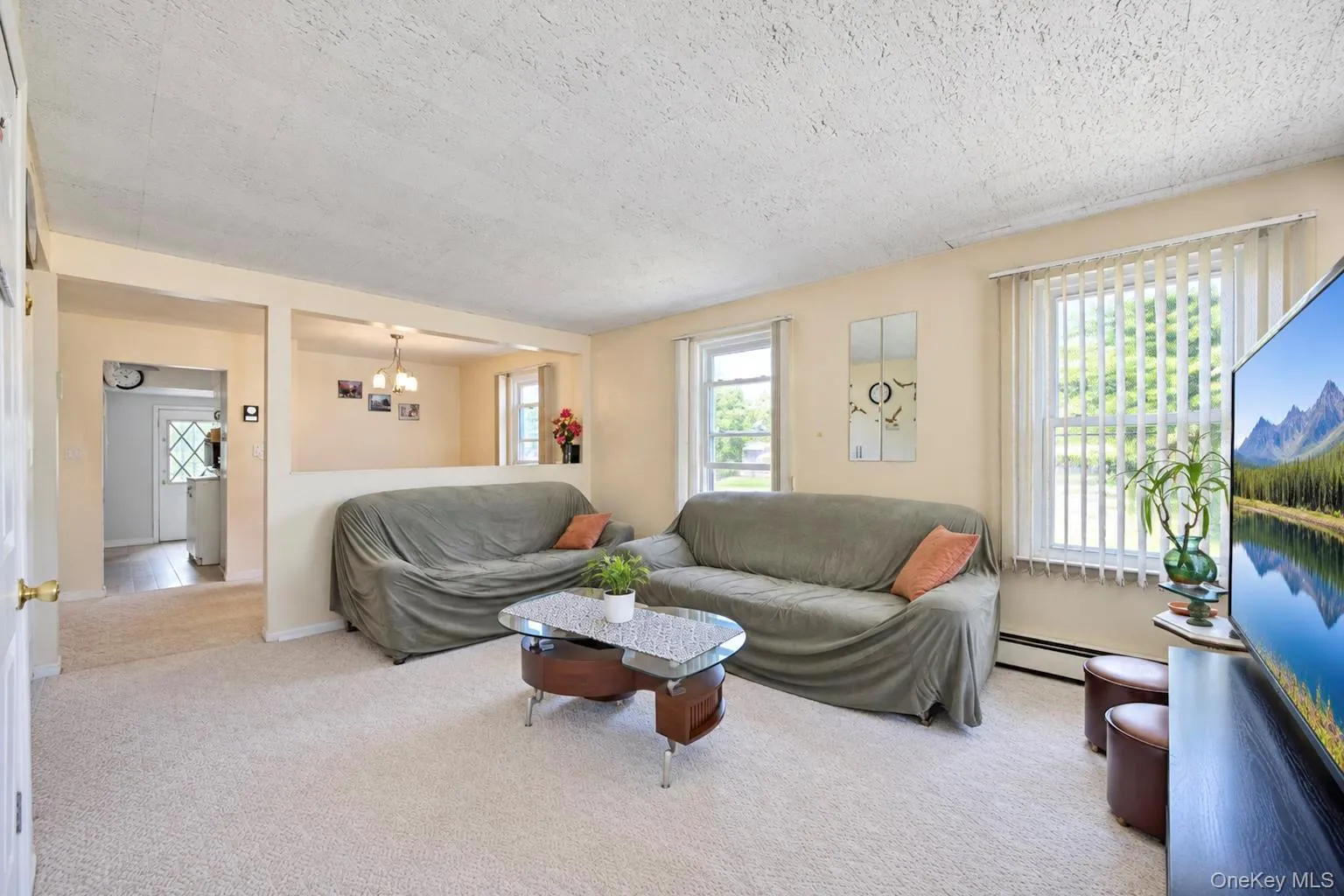 33 Claridge Avenue, Hempstead, NY, 2 Bedrooms Bedrooms, 6 Rooms Rooms,2 BathroomsBathrooms,Residential,For Rent,Claridge,0,1053863 33 Claridge Avenue, Hempstead, NY, 2 Bedrooms Bedrooms, 6 Rooms Rooms,2 BathroomsBathrooms,Residential,For Rent,Claridge,0,1053863