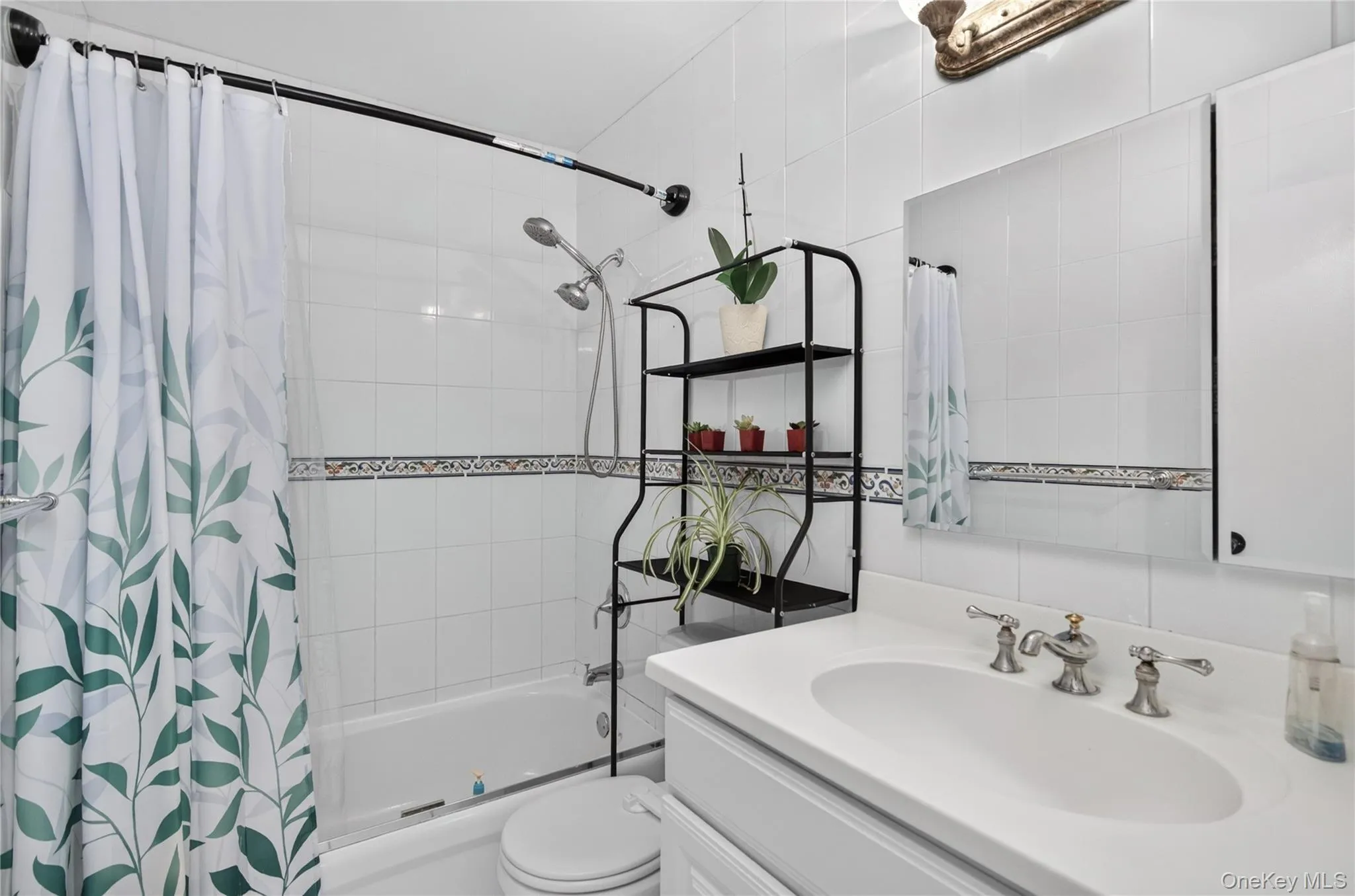 225 Springmeadow Drive, Islip, NY, 3 Bedrooms Bedrooms, 5 Rooms Rooms,1 BathroomBathrooms,Residential,For Rent,Springmeadow,0,1053864 225 Springmeadow Drive, Islip, NY, 3 Bedrooms Bedrooms, 5 Rooms Rooms,1 BathroomBathrooms,Residential,For Rent,Springmeadow,0,1053864