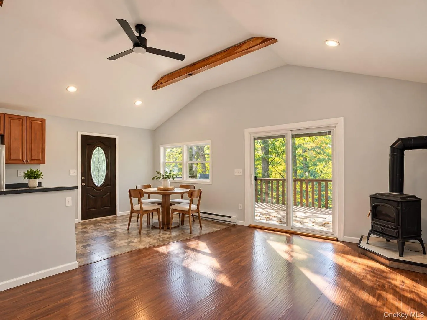 93 Starlight Drive, Thompson, NY, 2 Bedrooms Bedrooms, 4 Rooms Rooms,1 BathroomBathrooms,Residential,For Rent,Starlight,0,1053871 93 Starlight Drive, Thompson, NY, 2 Bedrooms Bedrooms, 4 Rooms Rooms,1 BathroomBathrooms,Residential,For Rent,Starlight,0,1053871