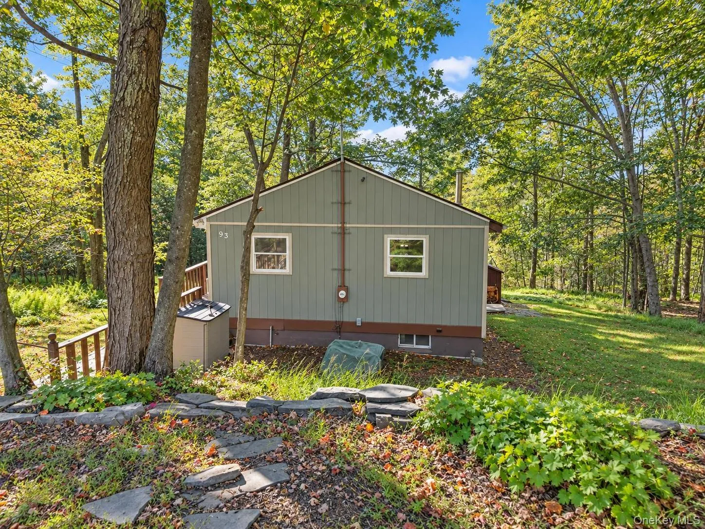 93 Starlight Drive, Thompson, NY, 2 Bedrooms Bedrooms, 4 Rooms Rooms,1 BathroomBathrooms,Residential,For Rent,Starlight,0,1053871 93 Starlight Drive, Thompson, NY, 2 Bedrooms Bedrooms, 4 Rooms Rooms,1 BathroomBathrooms,Residential,For Rent,Starlight,0,1053871