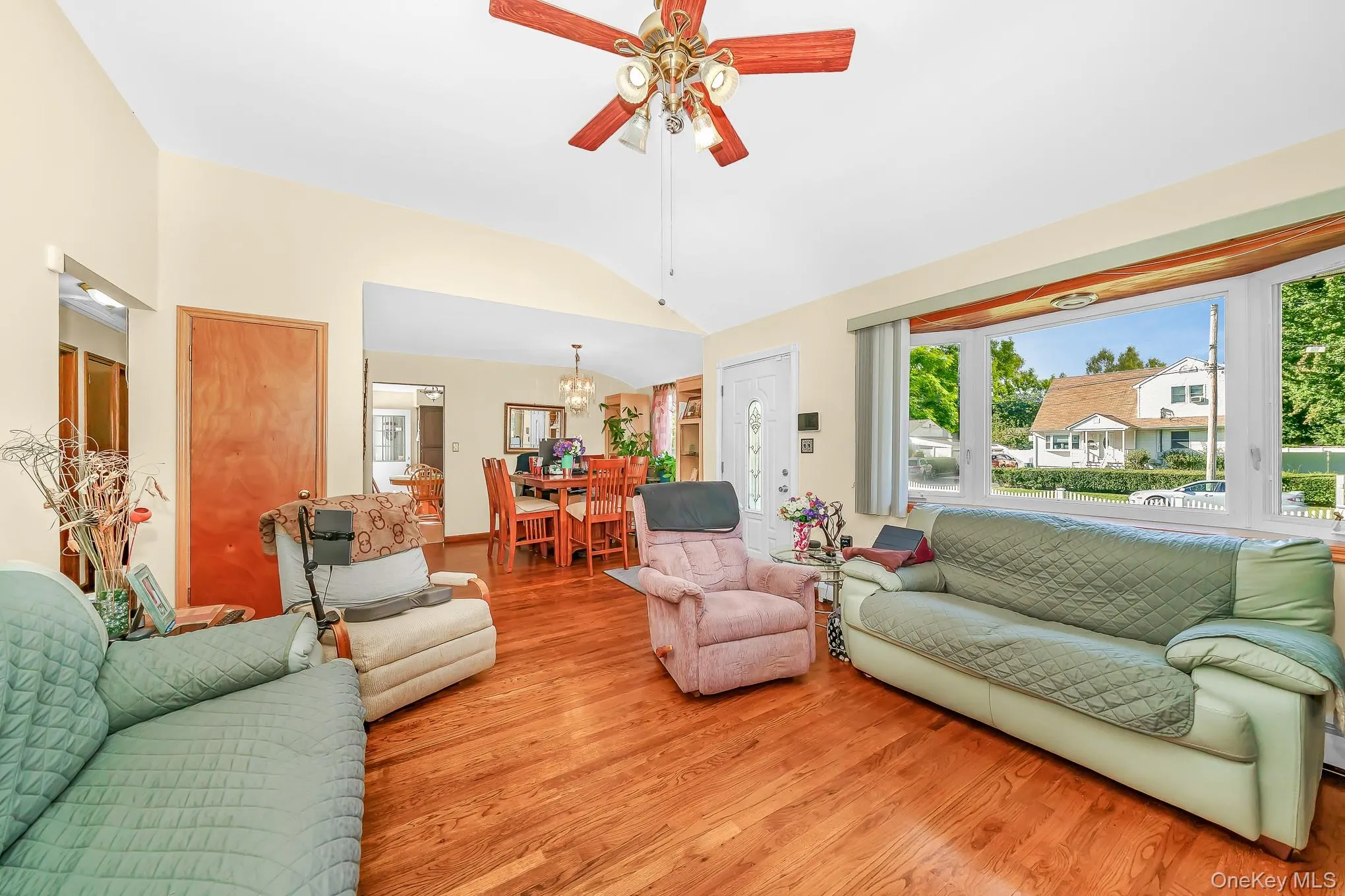 22 Willow Street, Islip, NY, 3 Bedrooms Bedrooms, 7 Rooms Rooms,1 BathroomBathrooms,Residential,For Rent,Willow,0,1053872 22 Willow Street, Islip, NY, 3 Bedrooms Bedrooms, 7 Rooms Rooms,1 BathroomBathrooms,Residential,For Rent,Willow,0,1053872