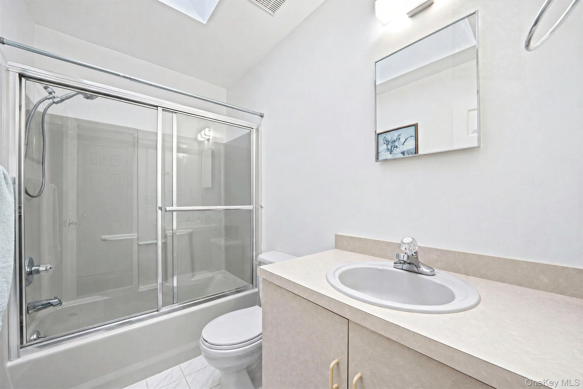 23 School Street, Brookhaven, NY, 3 Bedrooms Bedrooms, 6 Rooms Rooms,3 BathroomsBathrooms,Residential,For Rent,School,0,1053875 23 School Street, Brookhaven, NY, 3 Bedrooms Bedrooms, 6 Rooms Rooms,3 BathroomsBathrooms,Residential,For Rent,School,0,1053875