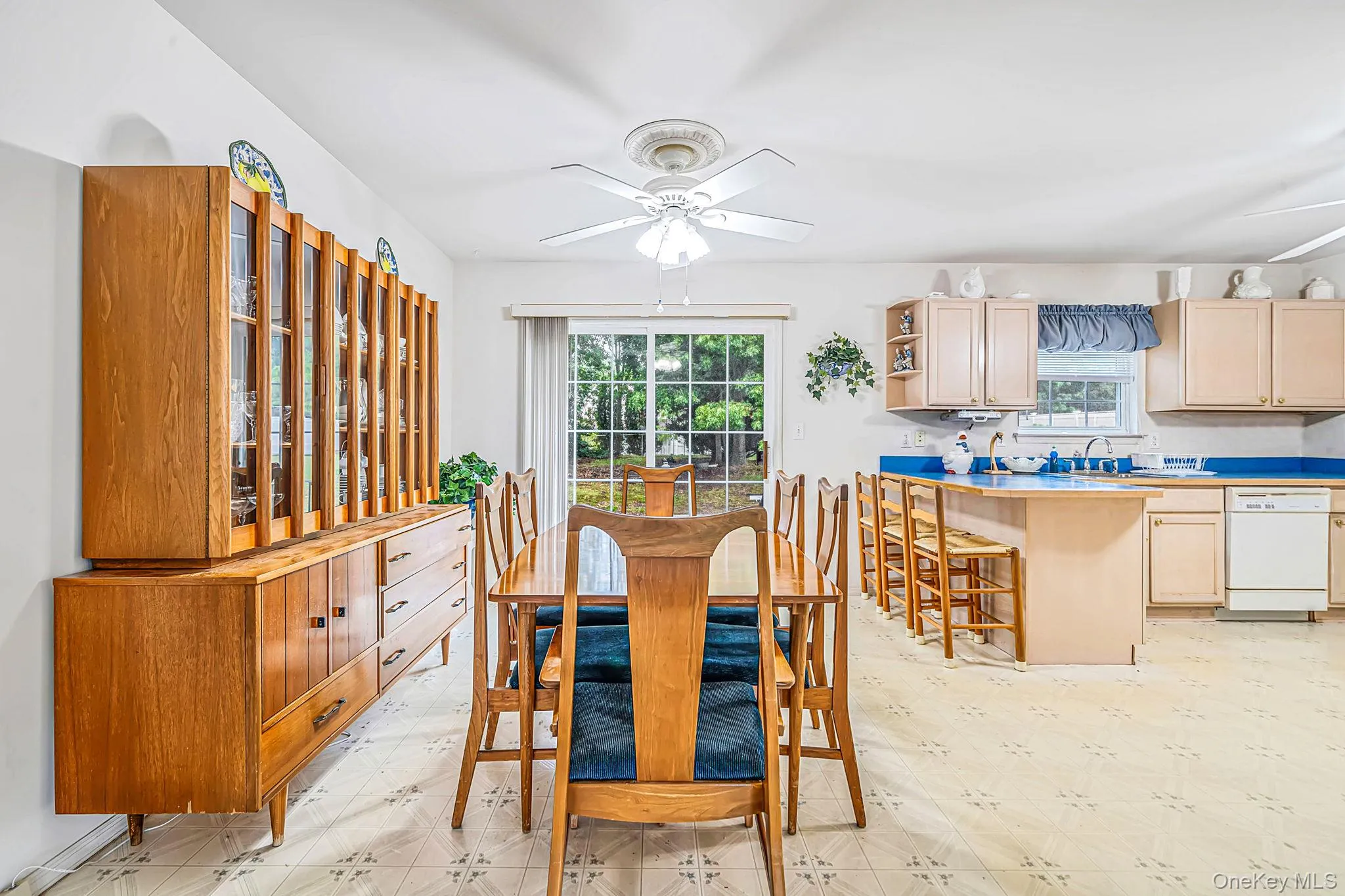 23 School Street, Brookhaven, NY, 3 Bedrooms Bedrooms, 6 Rooms Rooms,3 BathroomsBathrooms,Residential,For Rent,School,0,1053875 23 School Street, Brookhaven, NY, 3 Bedrooms Bedrooms, 6 Rooms Rooms,3 BathroomsBathrooms,Residential,For Rent,School,0,1053875