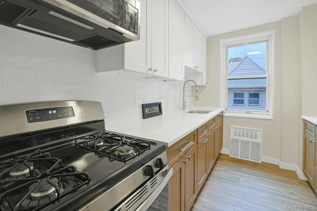 3363 Sedgwick Avenue, New York, NY, 1 Bedroom Bedrooms, 2 Rooms Rooms,1 BathroomBathrooms,Residential,For Rent,Sedgwick,0,1053876 3363 Sedgwick Avenue, New York, NY, 1 Bedroom Bedrooms, 2 Rooms Rooms,1 BathroomBathrooms,Residential,For Rent,Sedgwick,0,1053876