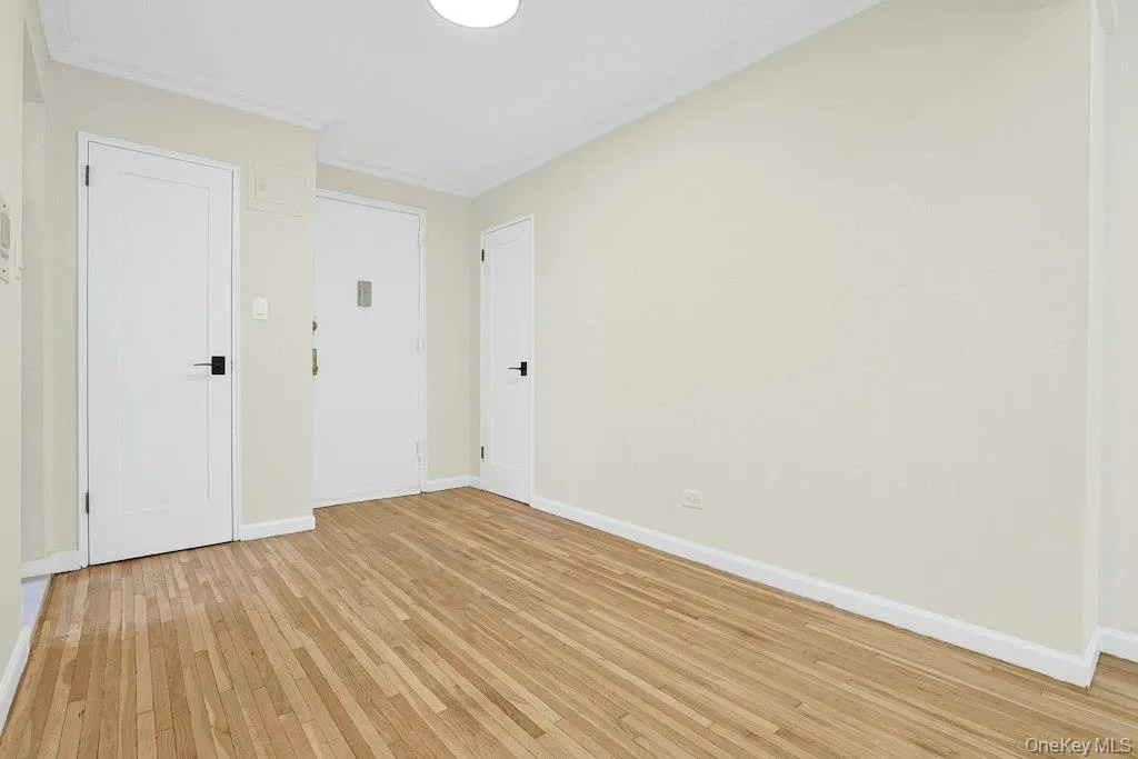 3363 Sedgwick Avenue, New York, NY, 1 Bedroom Bedrooms, 2 Rooms Rooms,1 BathroomBathrooms,Residential,For Rent,Sedgwick,0,1053876 3363 Sedgwick Avenue, New York, NY, 1 Bedroom Bedrooms, 2 Rooms Rooms,1 BathroomBathrooms,Residential,For Rent,Sedgwick,0,1053876