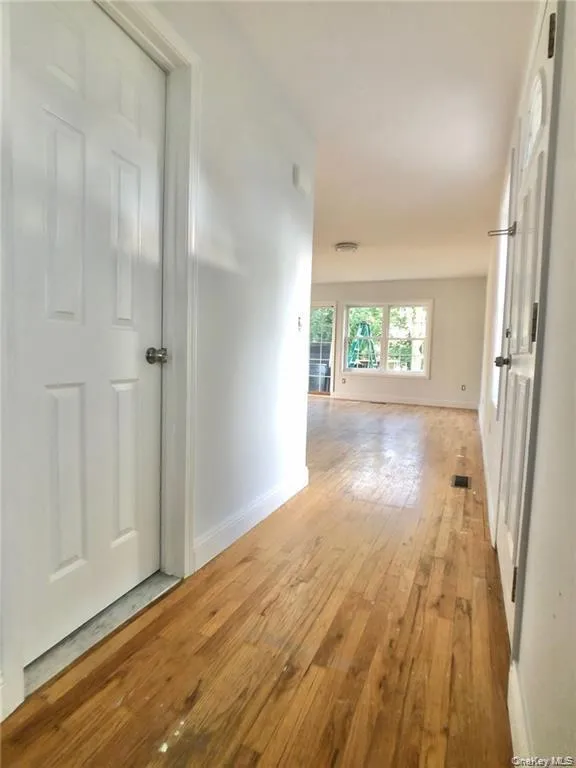 182 Lincoln Avenue, New Rochelle, NY, 3 Bedrooms Bedrooms, 5 Rooms Rooms,2 BathroomsBathrooms,Residential Lease,For Rent,Lincoln,0,1053880 182 Lincoln Avenue, New Rochelle, NY, 3 Bedrooms Bedrooms, 5 Rooms Rooms,2 BathroomsBathrooms,Residential Lease,For Rent,Lincoln,0,1053880