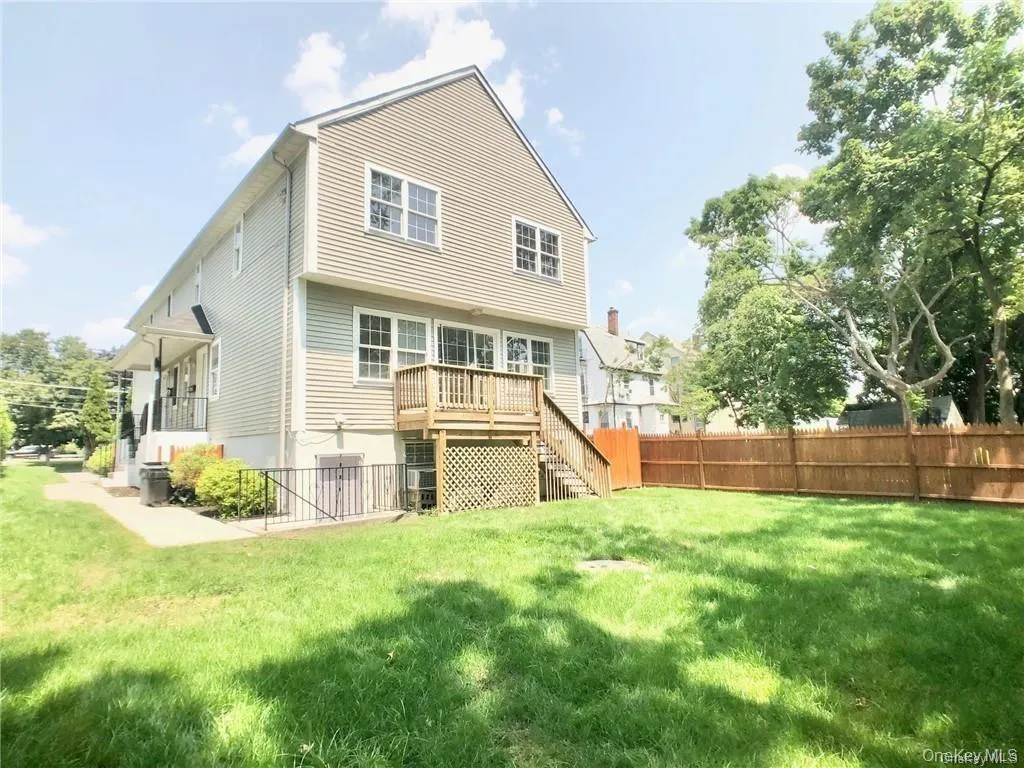 182 Lincoln Avenue, New Rochelle, NY, 3 Bedrooms Bedrooms, 5 Rooms Rooms,2 BathroomsBathrooms,Residential Lease,For Rent,Lincoln,0,1053880 182 Lincoln Avenue, New Rochelle, NY, 3 Bedrooms Bedrooms, 5 Rooms Rooms,2 BathroomsBathrooms,Residential Lease,For Rent,Lincoln,0,1053880