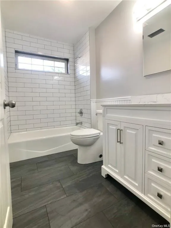 182 Lincoln Avenue, New Rochelle, NY, 3 Bedrooms Bedrooms, 5 Rooms Rooms,2 BathroomsBathrooms,Residential Lease,For Rent,Lincoln,0,1053880 182 Lincoln Avenue, New Rochelle, NY, 3 Bedrooms Bedrooms, 5 Rooms Rooms,2 BathroomsBathrooms,Residential Lease,For Rent,Lincoln,0,1053880