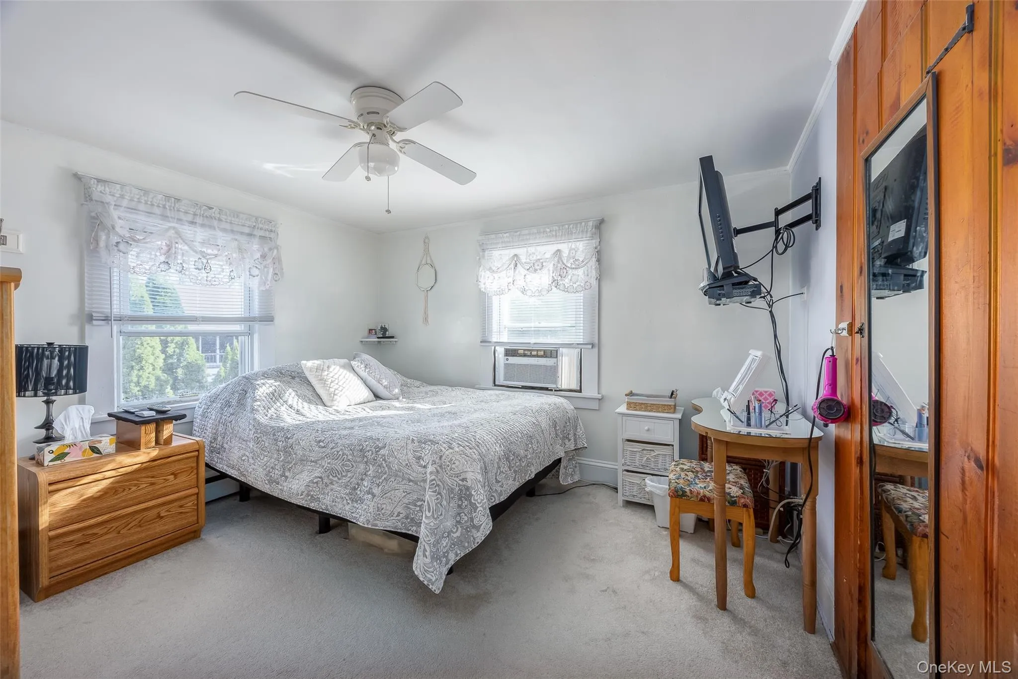 2 Dean Street, Oyster Bay, NY, 3 Bedrooms Bedrooms, 5 Rooms Rooms,1 BathroomBathrooms,Residential,For Rent,Dean,0,1053882 2 Dean Street, Oyster Bay, NY, 3 Bedrooms Bedrooms, 5 Rooms Rooms,1 BathroomBathrooms,Residential,For Rent,Dean,0,1053882