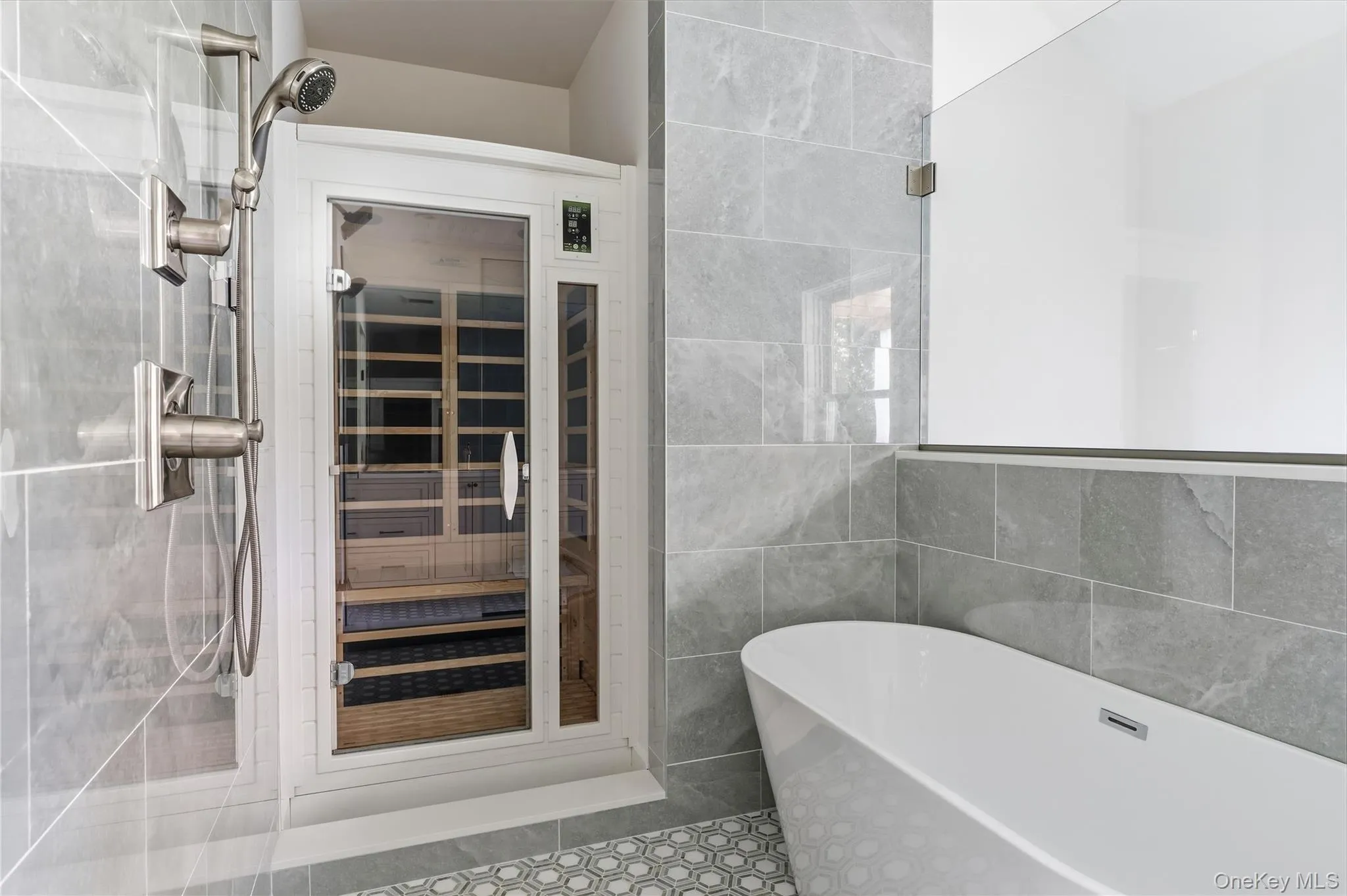 795 Bayview Avenue, Southold, NY, 4 Bedrooms Bedrooms, 8 Rooms Rooms,4 BathroomsBathrooms,Residential,For Rent,Bayview,0,1053883 795 Bayview Avenue, Southold, NY, 4 Bedrooms Bedrooms, 8 Rooms Rooms,4 BathroomsBathrooms,Residential,For Rent,Bayview,0,1053883