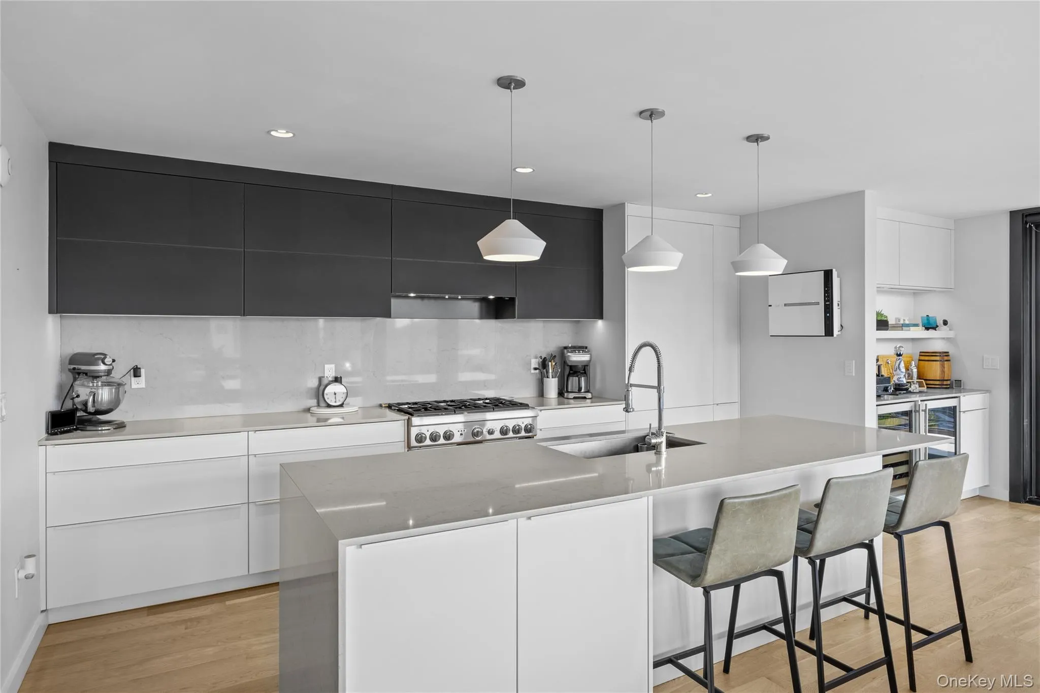 35 Wyoming Avenue, Long Beach, NY, 3 Bedrooms Bedrooms, 9 Rooms Rooms,2 BathroomsBathrooms,Residential,For Rent,Wyoming,0,1053888 35 Wyoming Avenue, Long Beach, NY, 3 Bedrooms Bedrooms, 9 Rooms Rooms,2 BathroomsBathrooms,Residential,For Rent,Wyoming,0,1053888