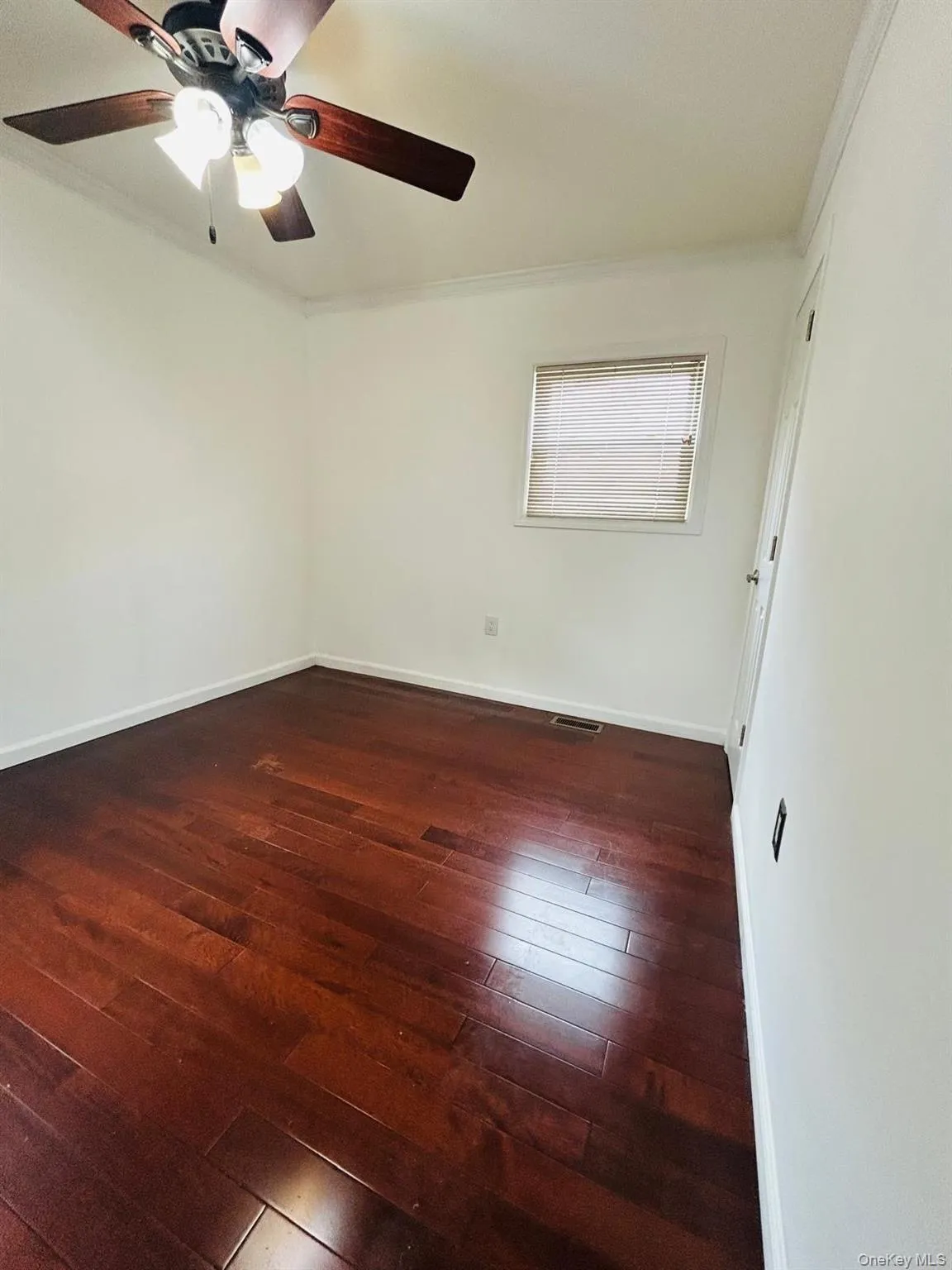 145-48 180th Street, New York, NY, 2 Bedrooms Bedrooms, 4 Rooms Rooms,1 BathroomBathrooms,Residential Lease,For Rent,180th,0,1053890 145-48 180th Street, New York, NY, 2 Bedrooms Bedrooms, 4 Rooms Rooms,1 BathroomBathrooms,Residential Lease,For Rent,180th,0,1053890