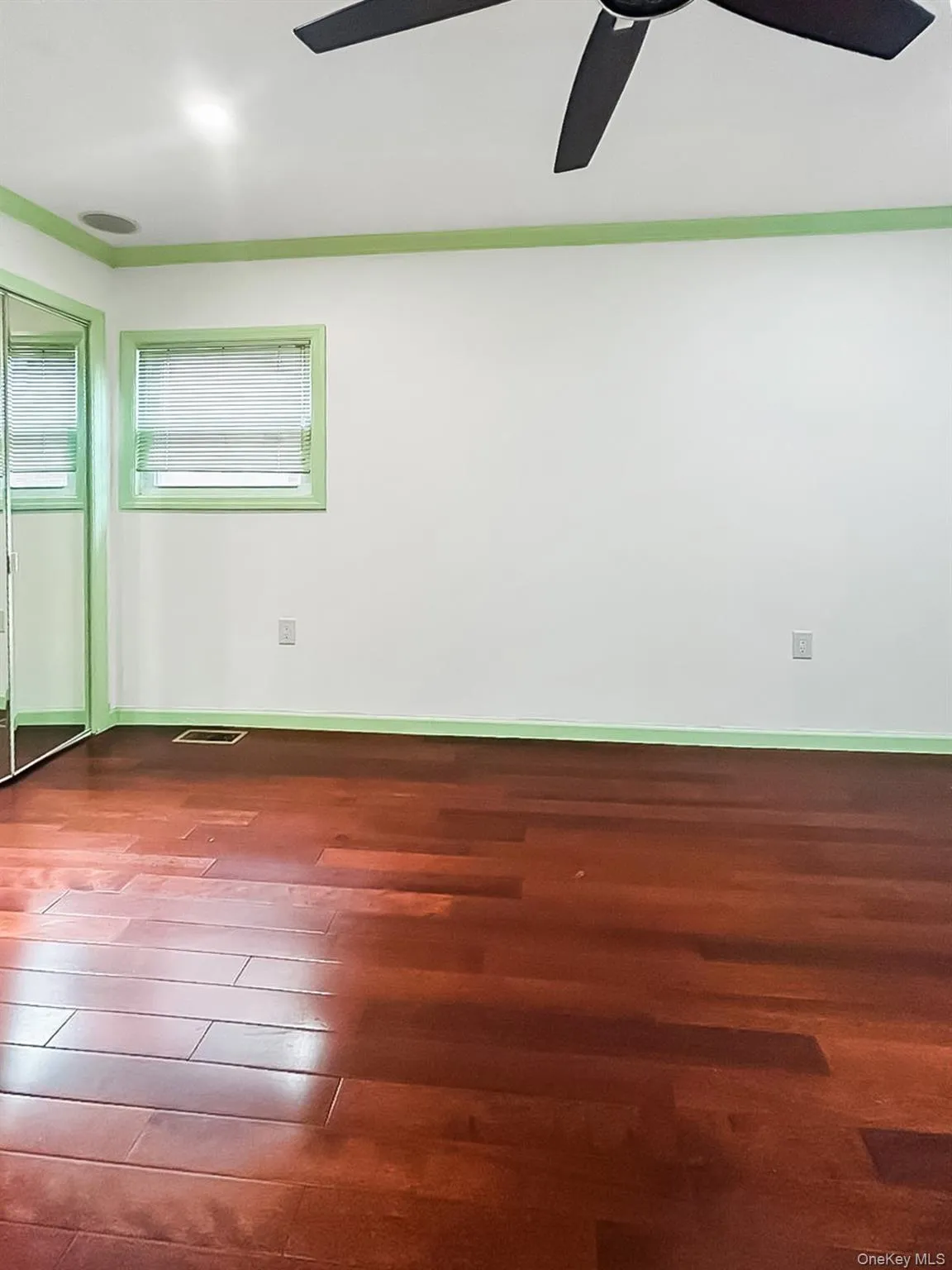 145-48 180th Street, New York, NY, 2 Bedrooms Bedrooms, 4 Rooms Rooms,1 BathroomBathrooms,Residential Lease,For Rent,180th,0,1053890 145-48 180th Street, New York, NY, 2 Bedrooms Bedrooms, 4 Rooms Rooms,1 BathroomBathrooms,Residential Lease,For Rent,180th,0,1053890