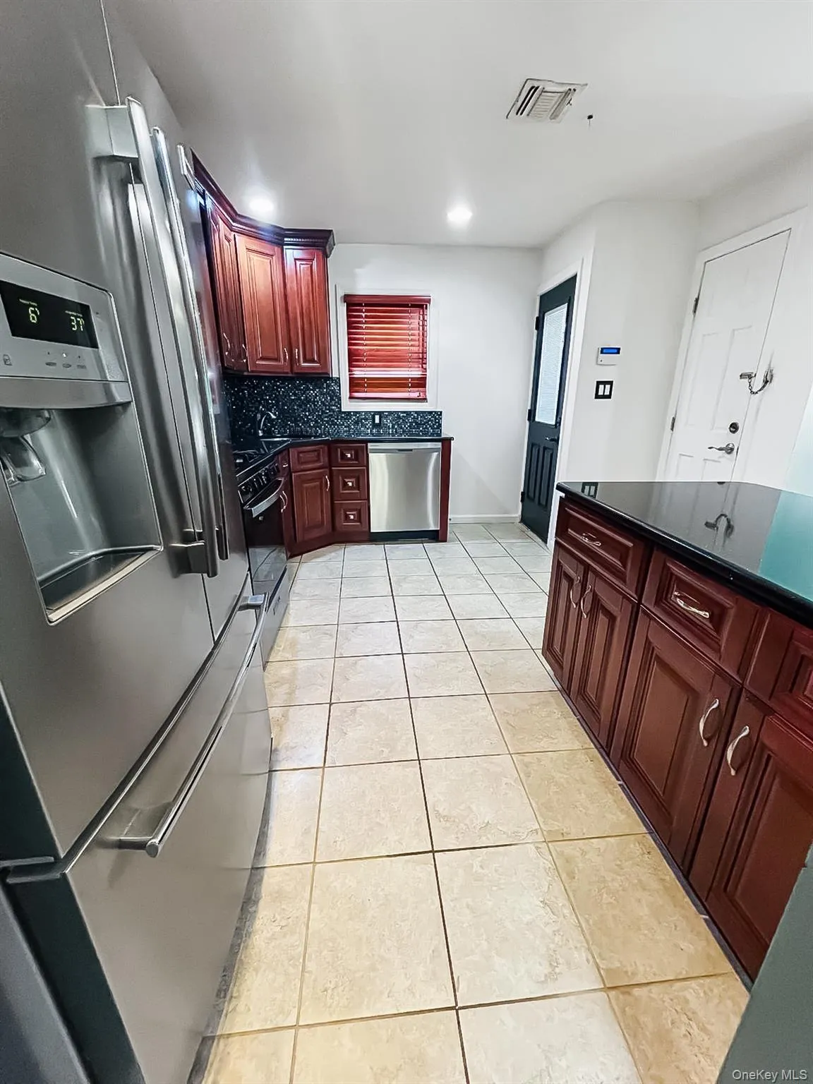145-48 180th Street, New York, NY, 2 Bedrooms Bedrooms, 4 Rooms Rooms,1 BathroomBathrooms,Residential Lease,For Rent,180th,0,1053890 145-48 180th Street, New York, NY, 2 Bedrooms Bedrooms, 4 Rooms Rooms,1 BathroomBathrooms,Residential Lease,For Rent,180th,0,1053890