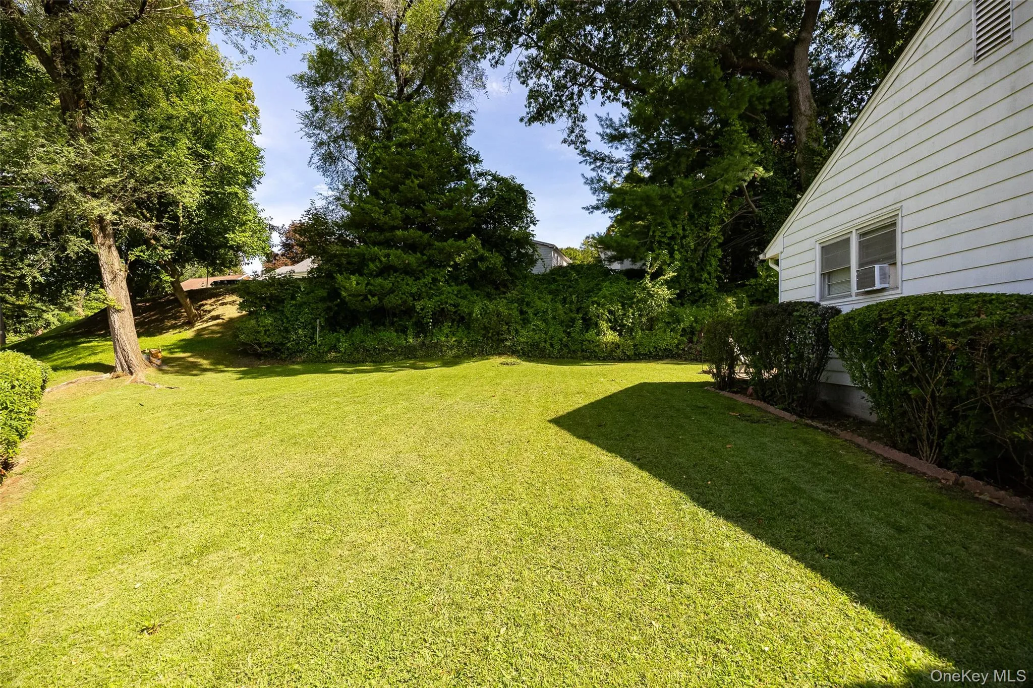 352 Clifton Avenue, Kingston, NY, 3 Bedrooms Bedrooms, 6 Rooms Rooms,1 BathroomBathrooms,Residential,For Rent,Clifton,0,1053898 352 Clifton Avenue, Kingston, NY, 3 Bedrooms Bedrooms, 6 Rooms Rooms,1 BathroomBathrooms,Residential,For Rent,Clifton,0,1053898