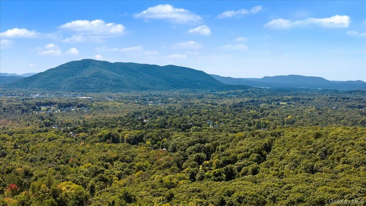304 Cedar Hill Road, Wappinger, NY, 4 Bedrooms Bedrooms, 8 Rooms Rooms,3 BathroomsBathrooms,Residential,For Rent,Cedar Hill,0,1053906 304 Cedar Hill Road, Wappinger, NY, 4 Bedrooms Bedrooms, 8 Rooms Rooms,3 BathroomsBathrooms,Residential,For Rent,Cedar Hill,0,1053906