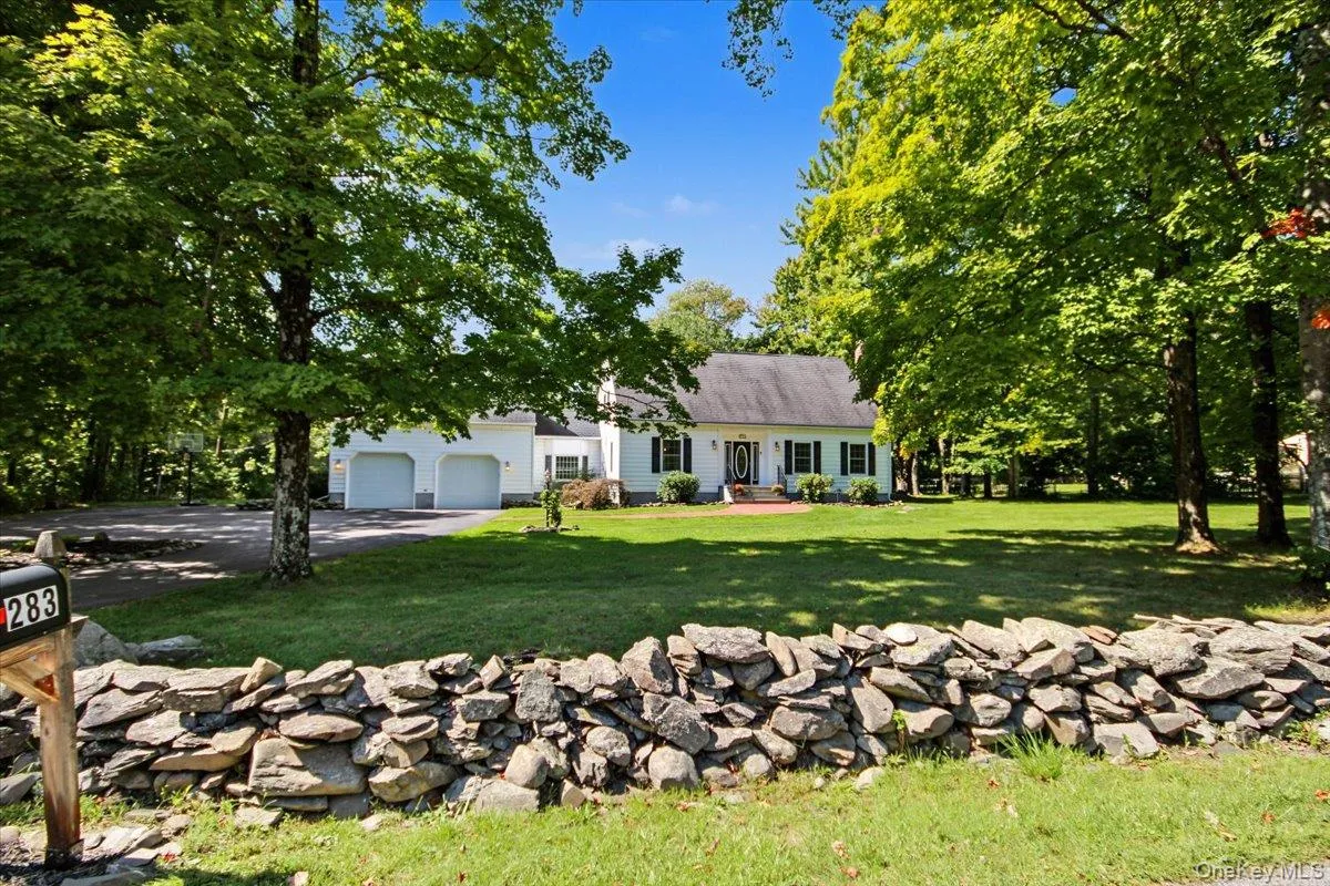 304 Cedar Hill Road, Wappinger, NY, 4 Bedrooms Bedrooms, 8 Rooms Rooms,3 BathroomsBathrooms,Residential,For Rent,Cedar Hill,0,1053906 304 Cedar Hill Road, Wappinger, NY, 4 Bedrooms Bedrooms, 8 Rooms Rooms,3 BathroomsBathrooms,Residential,For Rent,Cedar Hill,0,1053906