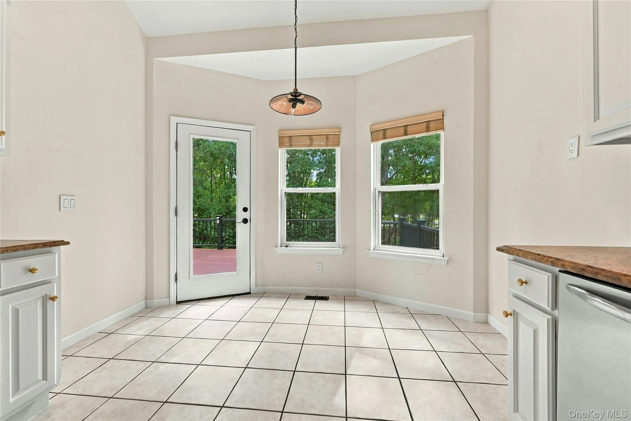 41 Sunflower Ridge Road, Brookhaven, NY, 3 Bedrooms Bedrooms, 9 Rooms Rooms,2 BathroomsBathrooms,Residential,For Rent,Sunflower Ridge,0,1053910 41 Sunflower Ridge Road, Brookhaven, NY, 3 Bedrooms Bedrooms, 9 Rooms Rooms,2 BathroomsBathrooms,Residential,For Rent,Sunflower Ridge,0,1053910