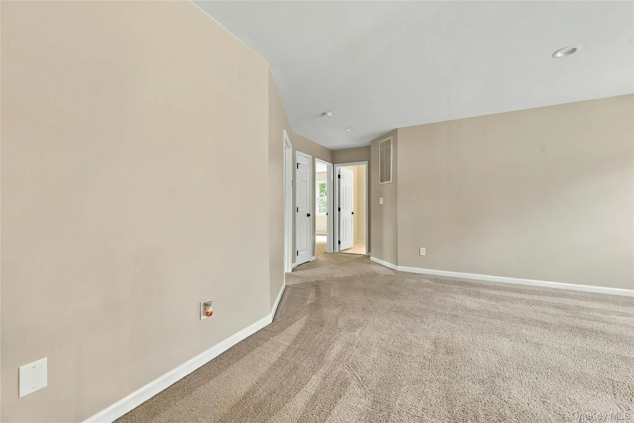 41 Sunflower Ridge Road, Brookhaven, NY, 3 Bedrooms Bedrooms, 9 Rooms Rooms,2 BathroomsBathrooms,Residential,For Rent,Sunflower Ridge,0,1053910 41 Sunflower Ridge Road, Brookhaven, NY, 3 Bedrooms Bedrooms, 9 Rooms Rooms,2 BathroomsBathrooms,Residential,For Rent,Sunflower Ridge,0,1053910
