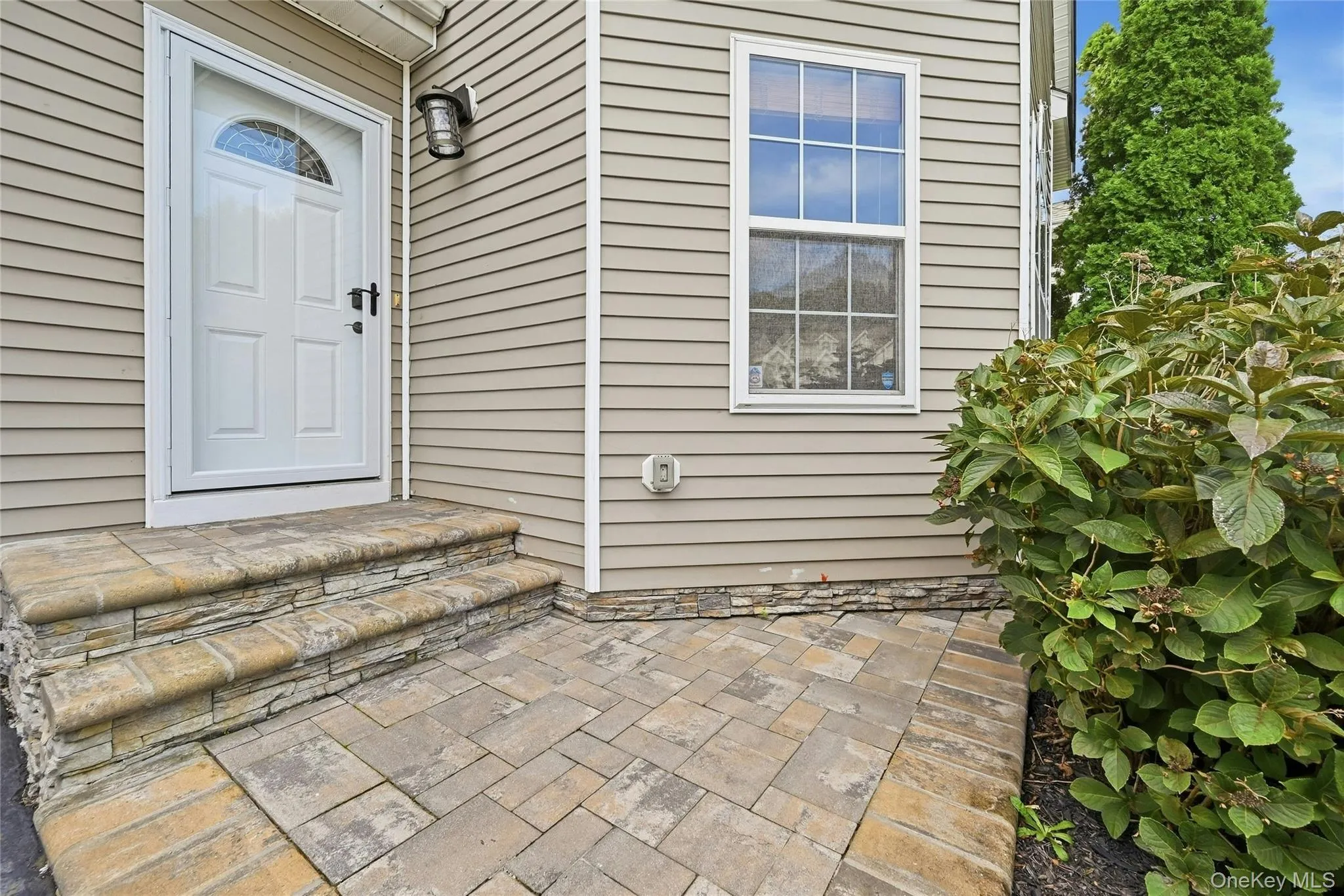 41 Sunflower Ridge Road, Brookhaven, NY, 3 Bedrooms Bedrooms, 9 Rooms Rooms,2 BathroomsBathrooms,Residential,For Rent,Sunflower Ridge,0,1053910 41 Sunflower Ridge Road, Brookhaven, NY, 3 Bedrooms Bedrooms, 9 Rooms Rooms,2 BathroomsBathrooms,Residential,For Rent,Sunflower Ridge,0,1053910