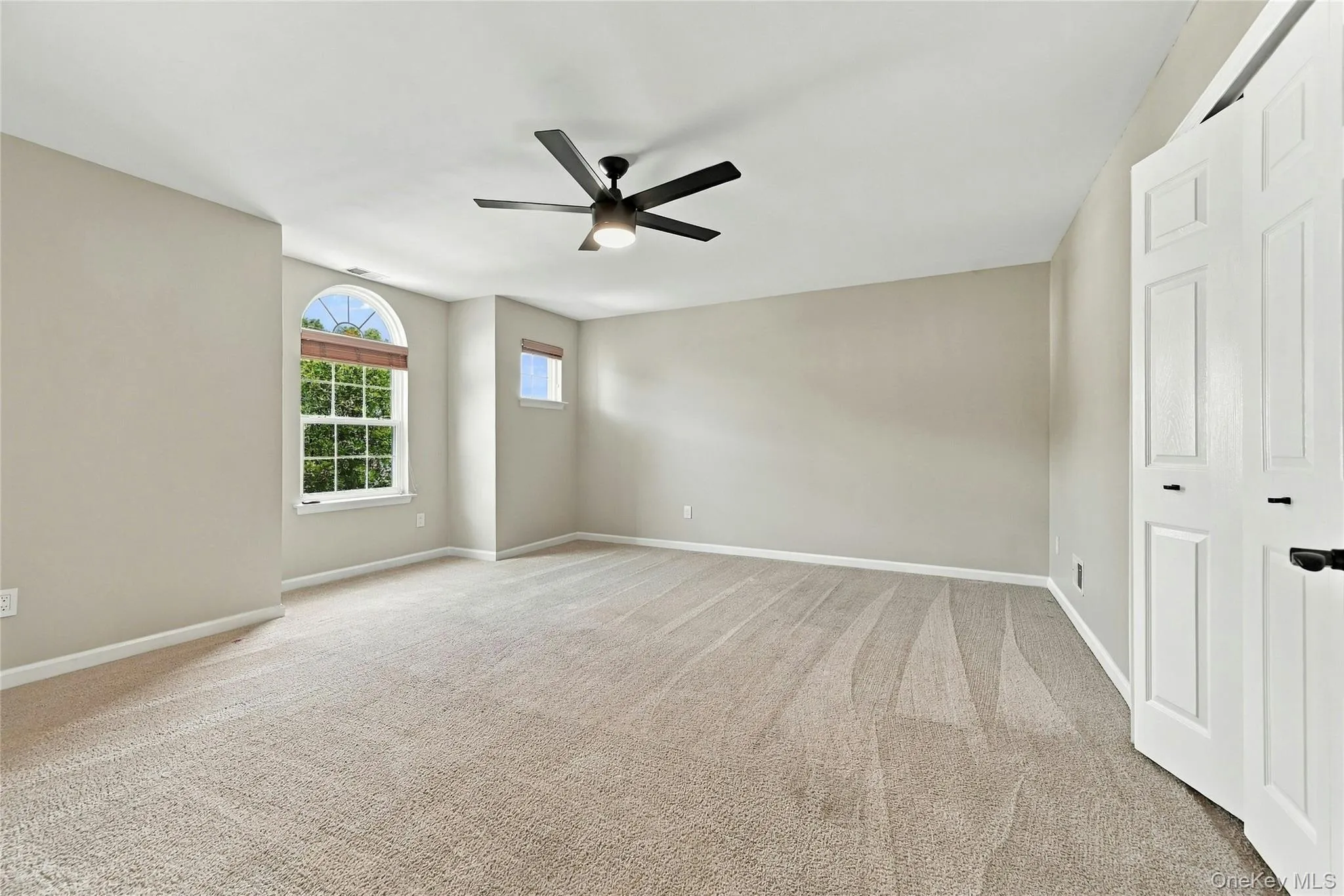 41 Sunflower Ridge Road, Brookhaven, NY, 3 Bedrooms Bedrooms, 9 Rooms Rooms,2 BathroomsBathrooms,Residential,For Rent,Sunflower Ridge,0,1053910 41 Sunflower Ridge Road, Brookhaven, NY, 3 Bedrooms Bedrooms, 9 Rooms Rooms,2 BathroomsBathrooms,Residential,For Rent,Sunflower Ridge,0,1053910