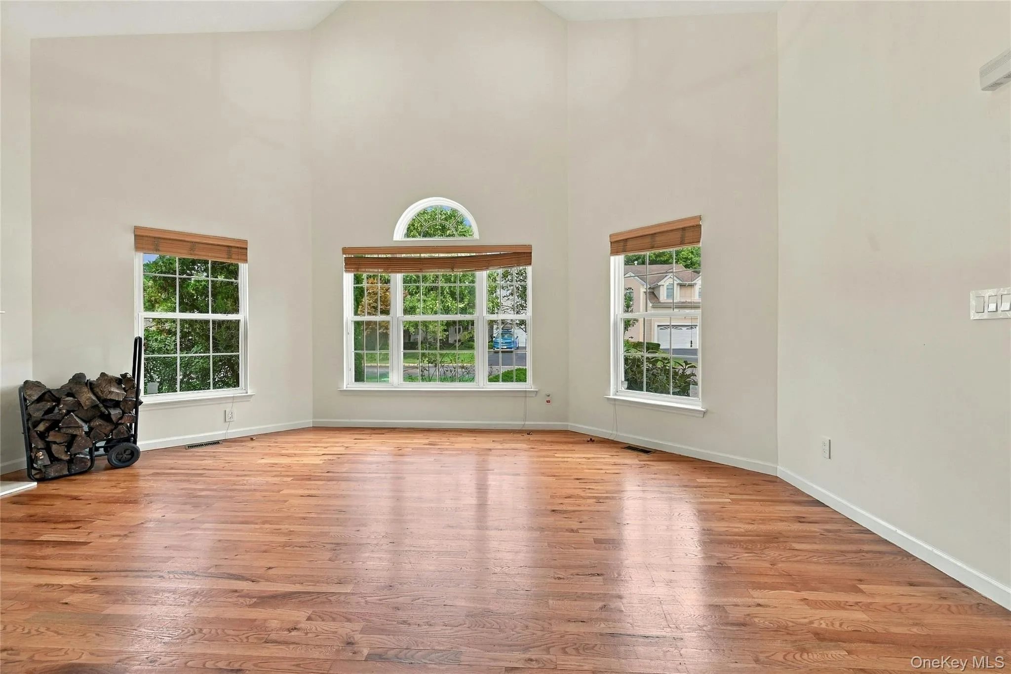 41 Sunflower Ridge Road, Brookhaven, NY, 3 Bedrooms Bedrooms, 9 Rooms Rooms,2 BathroomsBathrooms,Residential,For Rent,Sunflower Ridge,0,1053910 41 Sunflower Ridge Road, Brookhaven, NY, 3 Bedrooms Bedrooms, 9 Rooms Rooms,2 BathroomsBathrooms,Residential,For Rent,Sunflower Ridge,0,1053910