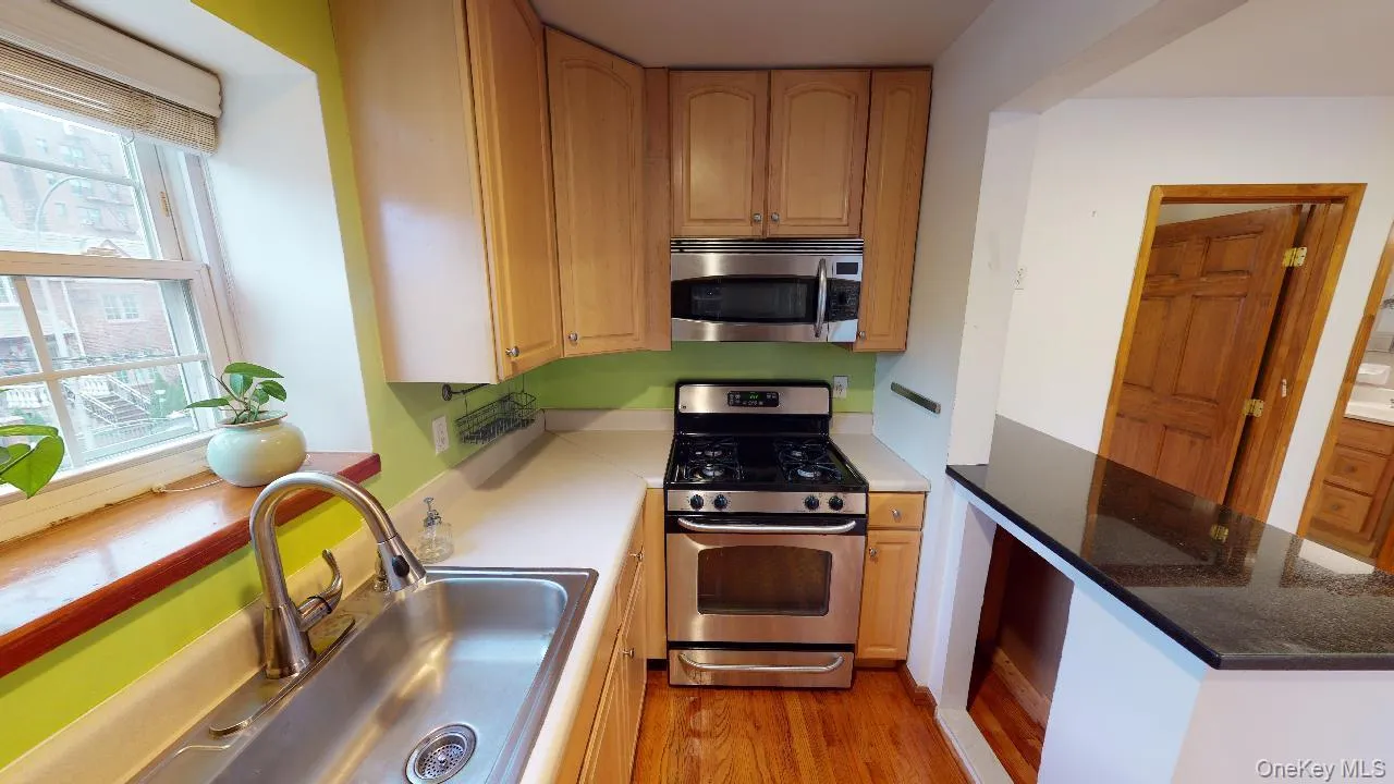 67-08 Exeter Street, New York, NY, 3 Bedrooms Bedrooms, 5 Rooms Rooms,2 BathroomsBathrooms,Residential Lease,For Rent,Exeter,0,1053911 67-08 Exeter Street, New York, NY, 3 Bedrooms Bedrooms, 5 Rooms Rooms,2 BathroomsBathrooms,Residential Lease,For Rent,Exeter,0,1053911