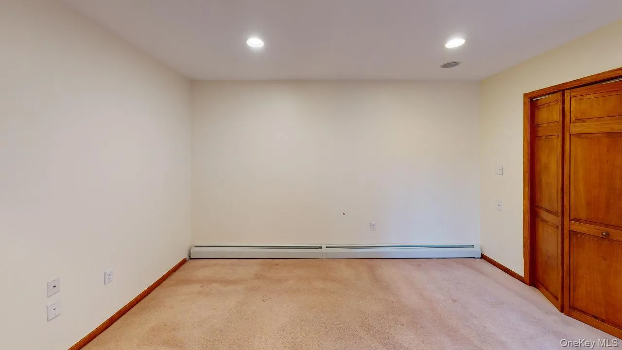 67-08 Exeter Street, New York, NY, 3 Bedrooms Bedrooms, 5 Rooms Rooms,2 BathroomsBathrooms,Residential Lease,For Rent,Exeter,0,1053911 67-08 Exeter Street, New York, NY, 3 Bedrooms Bedrooms, 5 Rooms Rooms,2 BathroomsBathrooms,Residential Lease,For Rent,Exeter,0,1053911