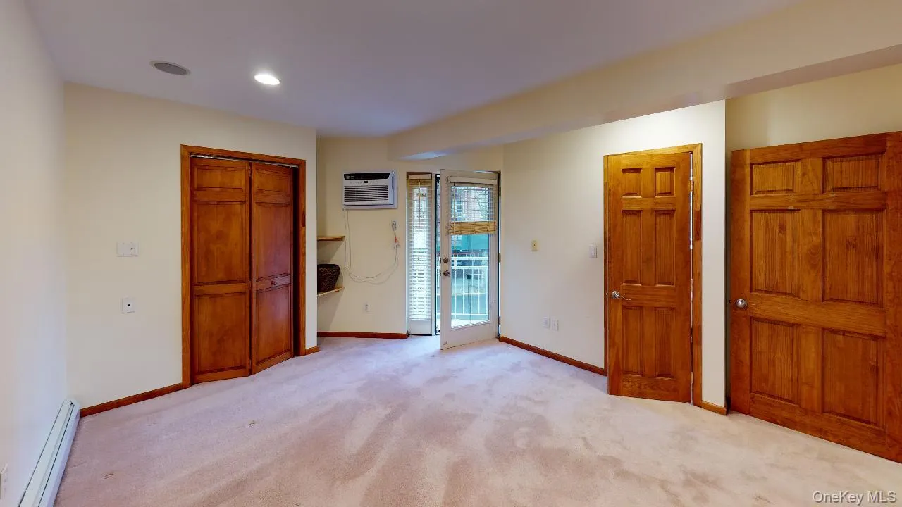 67-08 Exeter Street, New York, NY, 3 Bedrooms Bedrooms, 5 Rooms Rooms,2 BathroomsBathrooms,Residential Lease,For Rent,Exeter,0,1053911 67-08 Exeter Street, New York, NY, 3 Bedrooms Bedrooms, 5 Rooms Rooms,2 BathroomsBathrooms,Residential Lease,For Rent,Exeter,0,1053911