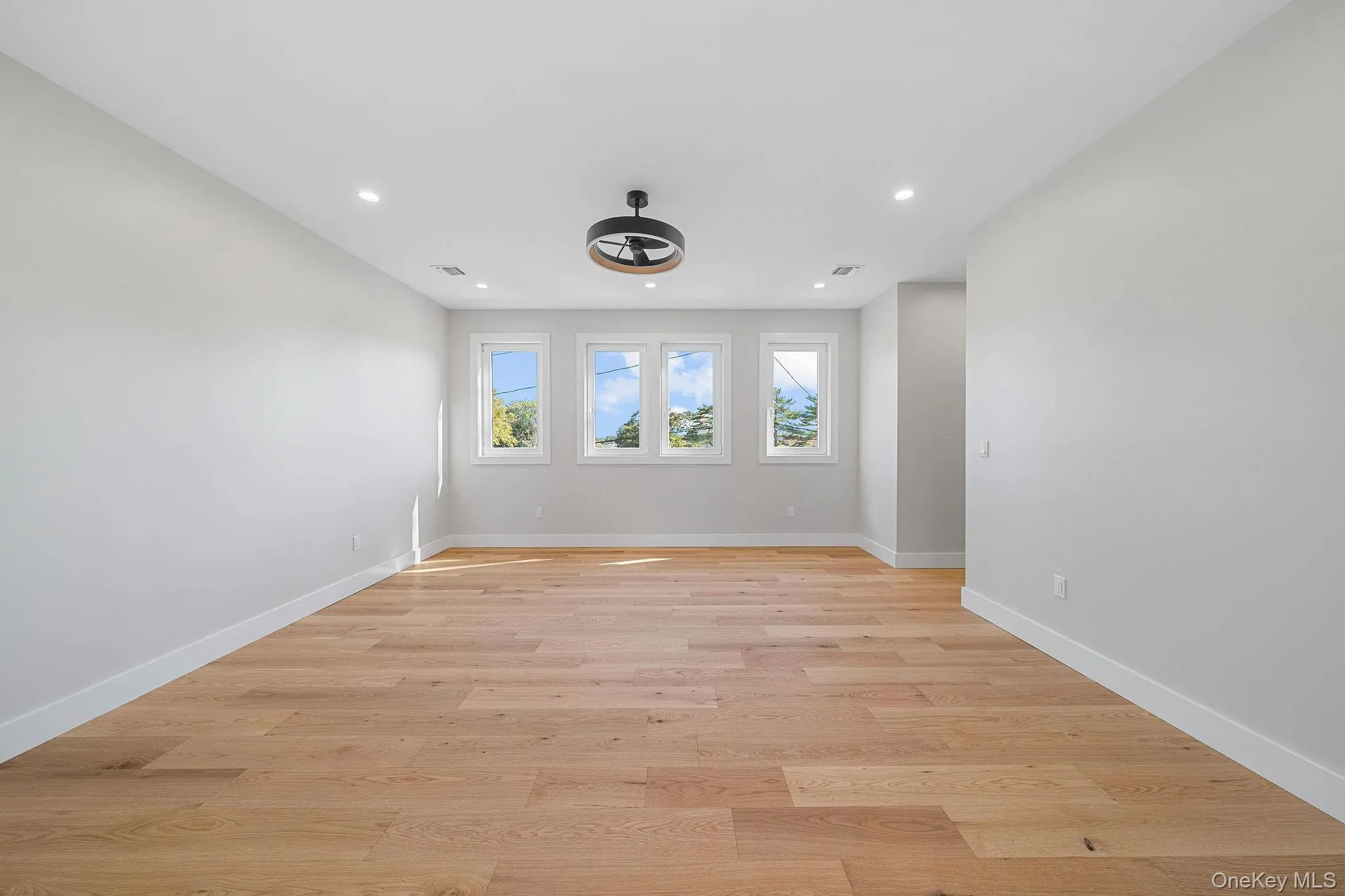 99 Slate Lane, Hempstead, NY, 5 Bedrooms Bedrooms, 12 Rooms Rooms,4 BathroomsBathrooms,Residential,For Rent,Slate,0,1053914 99 Slate Lane, Hempstead, NY, 5 Bedrooms Bedrooms, 12 Rooms Rooms,4 BathroomsBathrooms,Residential,For Rent,Slate,0,1053914
