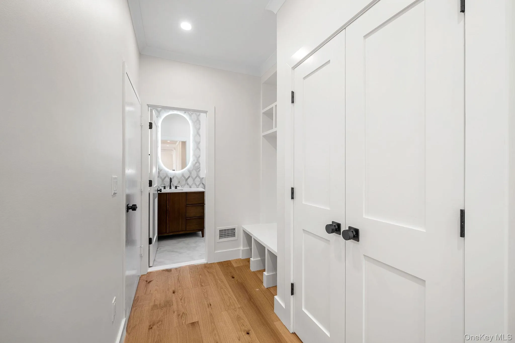 99 Slate Lane, Hempstead, NY, 5 Bedrooms Bedrooms, 12 Rooms Rooms,4 BathroomsBathrooms,Residential,For Rent,Slate,0,1053914 99 Slate Lane, Hempstead, NY, 5 Bedrooms Bedrooms, 12 Rooms Rooms,4 BathroomsBathrooms,Residential,For Rent,Slate,0,1053914