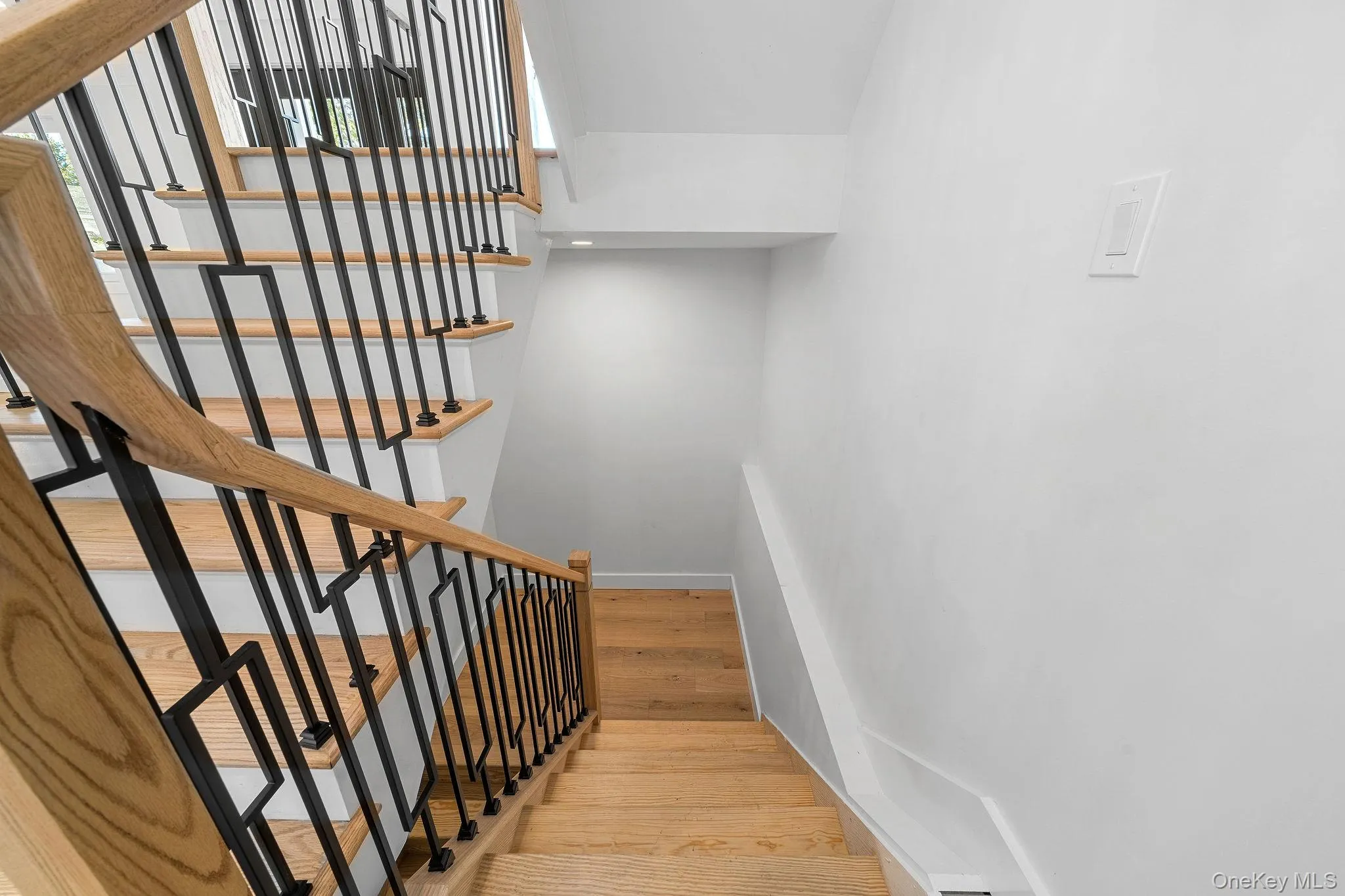 99 Slate Lane, Hempstead, NY, 5 Bedrooms Bedrooms, 12 Rooms Rooms,4 BathroomsBathrooms,Residential,For Rent,Slate,0,1053914 99 Slate Lane, Hempstead, NY, 5 Bedrooms Bedrooms, 12 Rooms Rooms,4 BathroomsBathrooms,Residential,For Rent,Slate,0,1053914
