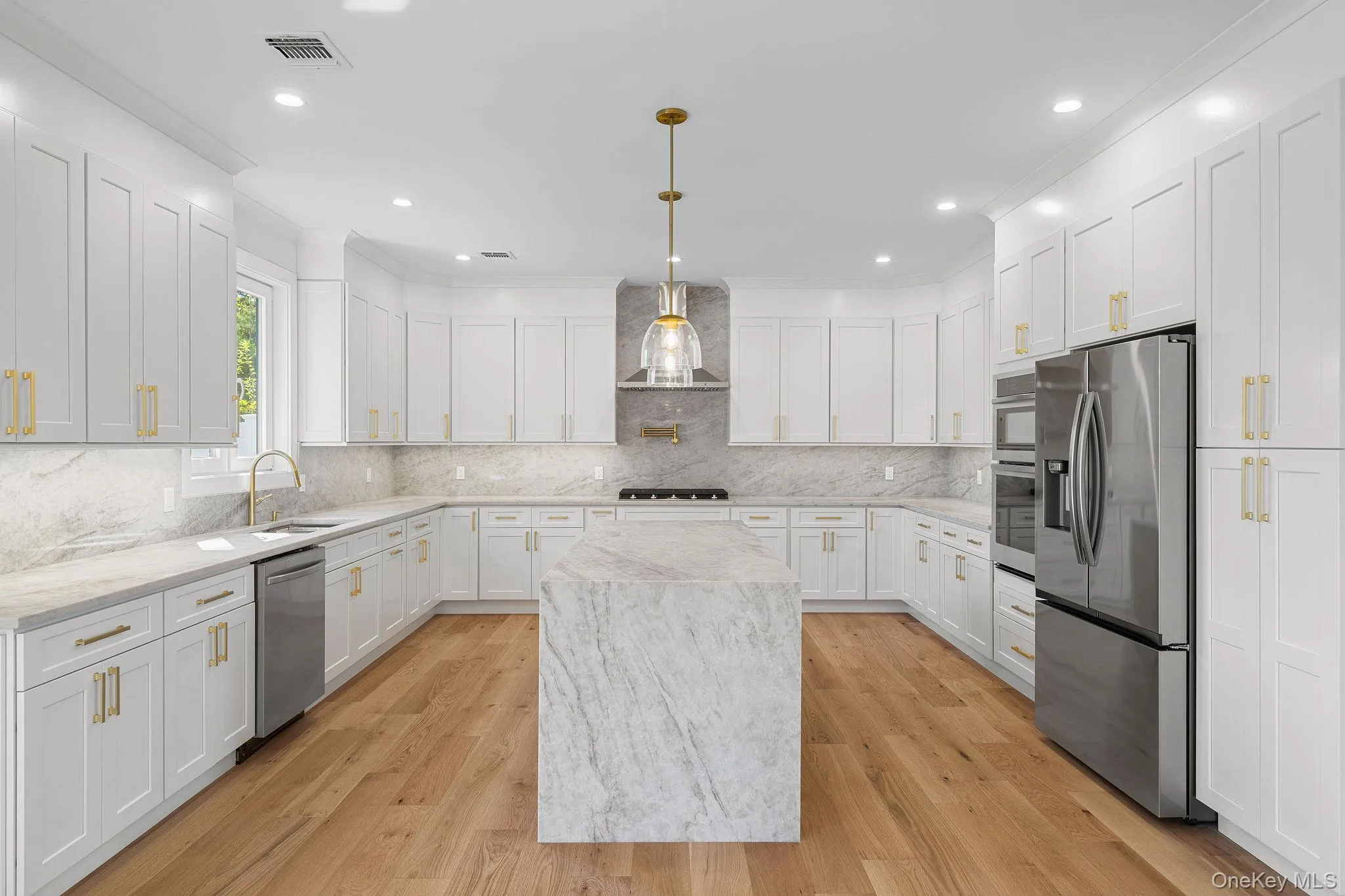 99 Slate Lane, Hempstead, NY, 5 Bedrooms Bedrooms, 12 Rooms Rooms,4 BathroomsBathrooms,Residential,For Rent,Slate,0,1053914 99 Slate Lane, Hempstead, NY, 5 Bedrooms Bedrooms, 12 Rooms Rooms,4 BathroomsBathrooms,Residential,For Rent,Slate,0,1053914