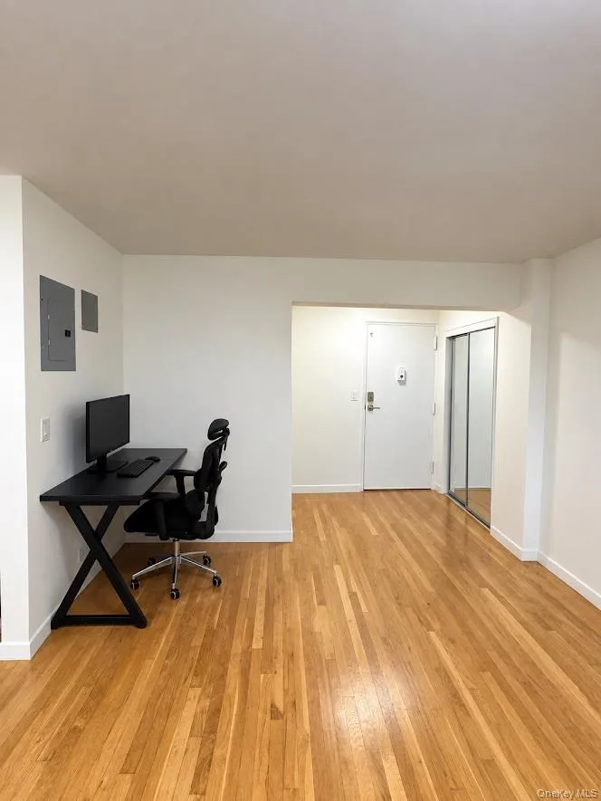 5775 Mosholu Avenue, New York, NY, 1 Bedroom Bedrooms, 3 Room Rooms,1 BathroomBathrooms,Residential Lease,For Rent,Mosholu,0,1053927 5775 Mosholu Avenue, New York, NY, 1 Bedroom Bedrooms, 3 Room Rooms,1 BathroomBathrooms,Residential Lease,For Rent,Mosholu,0,1053927