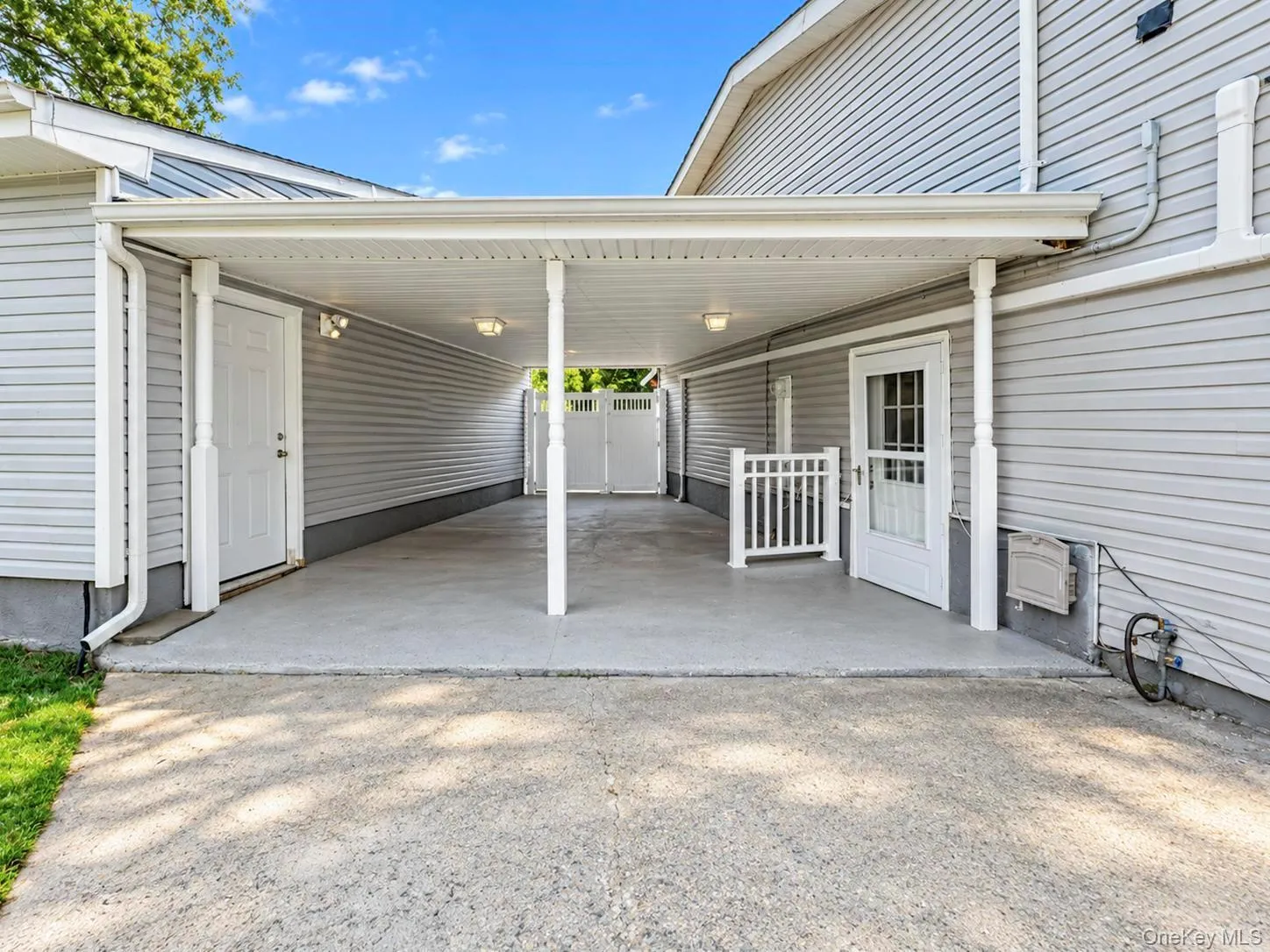 4 Bud Court, Brookhaven, NY, 5 Bedrooms Bedrooms, 8 Rooms Rooms,2 BathroomsBathrooms,Residential,For Rent,Bud,0,1053928 4 Bud Court, Brookhaven, NY, 5 Bedrooms Bedrooms, 8 Rooms Rooms,2 BathroomsBathrooms,Residential,For Rent,Bud,0,1053928