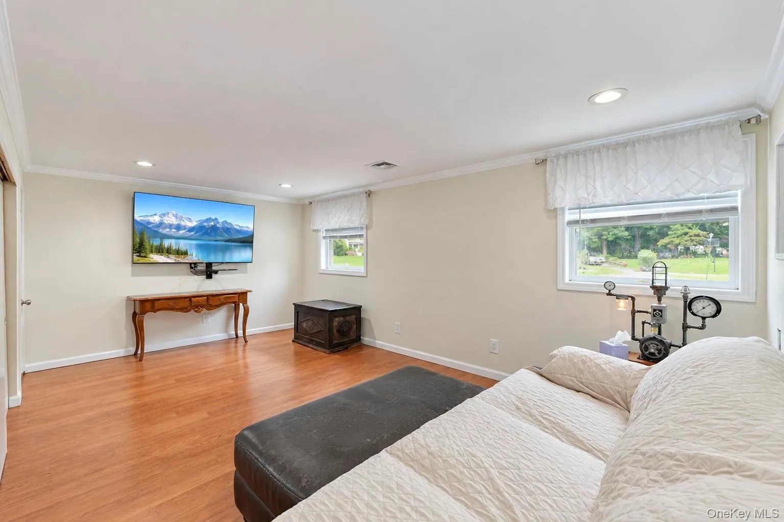 4 Bud Court, Brookhaven, NY, 5 Bedrooms Bedrooms, 8 Rooms Rooms,2 BathroomsBathrooms,Residential,For Rent,Bud,0,1053928 4 Bud Court, Brookhaven, NY, 5 Bedrooms Bedrooms, 8 Rooms Rooms,2 BathroomsBathrooms,Residential,For Rent,Bud,0,1053928