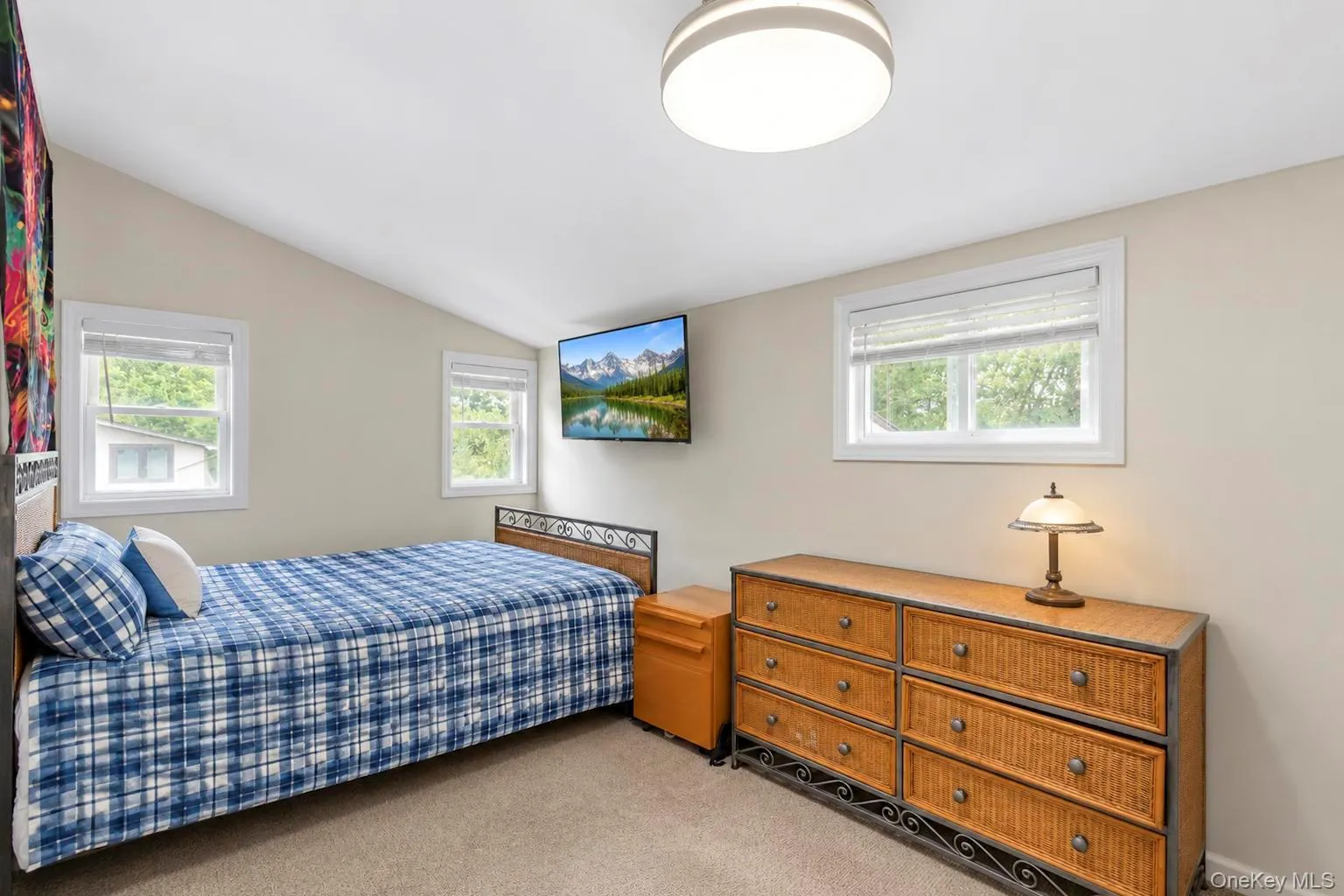 4 Bud Court, Brookhaven, NY, 5 Bedrooms Bedrooms, 8 Rooms Rooms,2 BathroomsBathrooms,Residential,For Rent,Bud,0,1053928 4 Bud Court, Brookhaven, NY, 5 Bedrooms Bedrooms, 8 Rooms Rooms,2 BathroomsBathrooms,Residential,For Rent,Bud,0,1053928