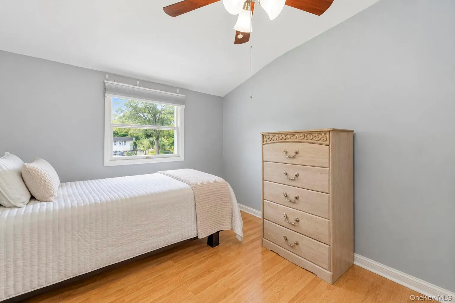 4 Bud Court, Brookhaven, NY, 5 Bedrooms Bedrooms, 8 Rooms Rooms,2 BathroomsBathrooms,Residential,For Rent,Bud,0,1053928 4 Bud Court, Brookhaven, NY, 5 Bedrooms Bedrooms, 8 Rooms Rooms,2 BathroomsBathrooms,Residential,For Rent,Bud,0,1053928