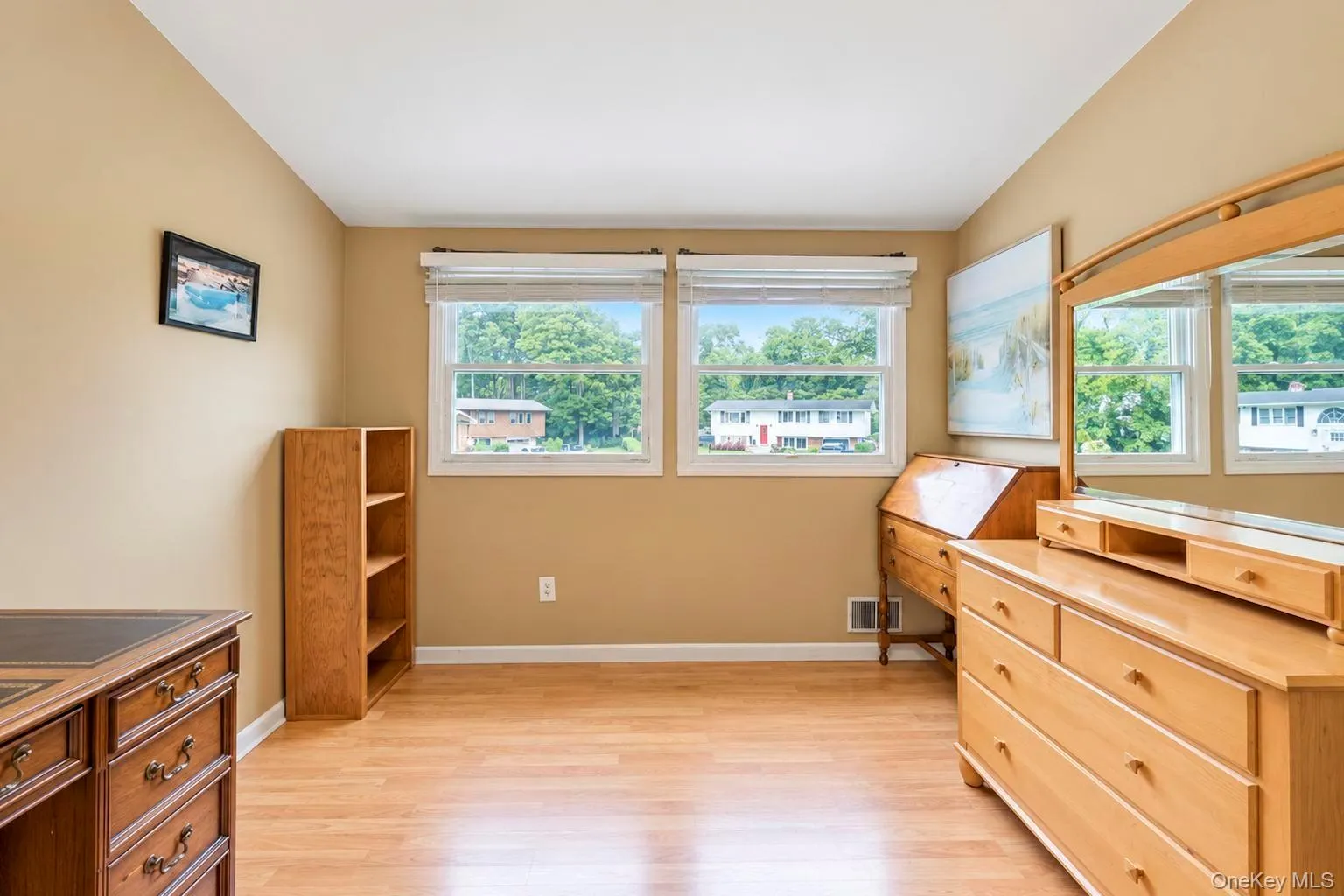 4 Bud Court, Brookhaven, NY, 5 Bedrooms Bedrooms, 8 Rooms Rooms,2 BathroomsBathrooms,Residential,For Rent,Bud,0,1053928 4 Bud Court, Brookhaven, NY, 5 Bedrooms Bedrooms, 8 Rooms Rooms,2 BathroomsBathrooms,Residential,For Rent,Bud,0,1053928