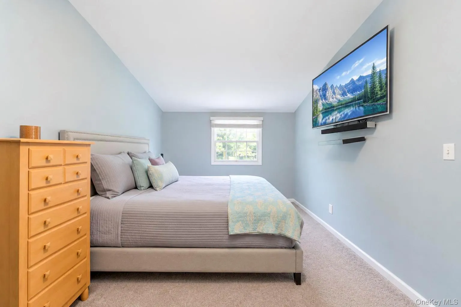 4 Bud Court, Brookhaven, NY, 5 Bedrooms Bedrooms, 8 Rooms Rooms,2 BathroomsBathrooms,Residential,For Rent,Bud,0,1053928 4 Bud Court, Brookhaven, NY, 5 Bedrooms Bedrooms, 8 Rooms Rooms,2 BathroomsBathrooms,Residential,For Rent,Bud,0,1053928