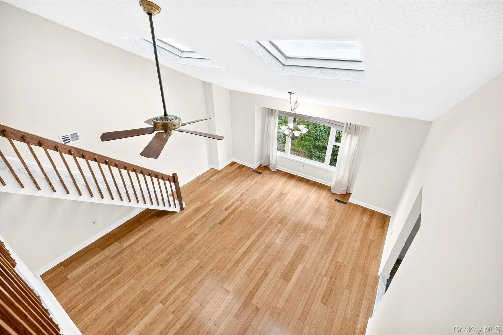 72 Chester Lane, Clarkstown, NY, 1 Bedroom Bedrooms, 4 Rooms Rooms,1 BathroomBathrooms,Residential,For Rent,Chester,0,1053931 72 Chester Lane, Clarkstown, NY, 1 Bedroom Bedrooms, 4 Rooms Rooms,1 BathroomBathrooms,Residential,For Rent,Chester,0,1053931
