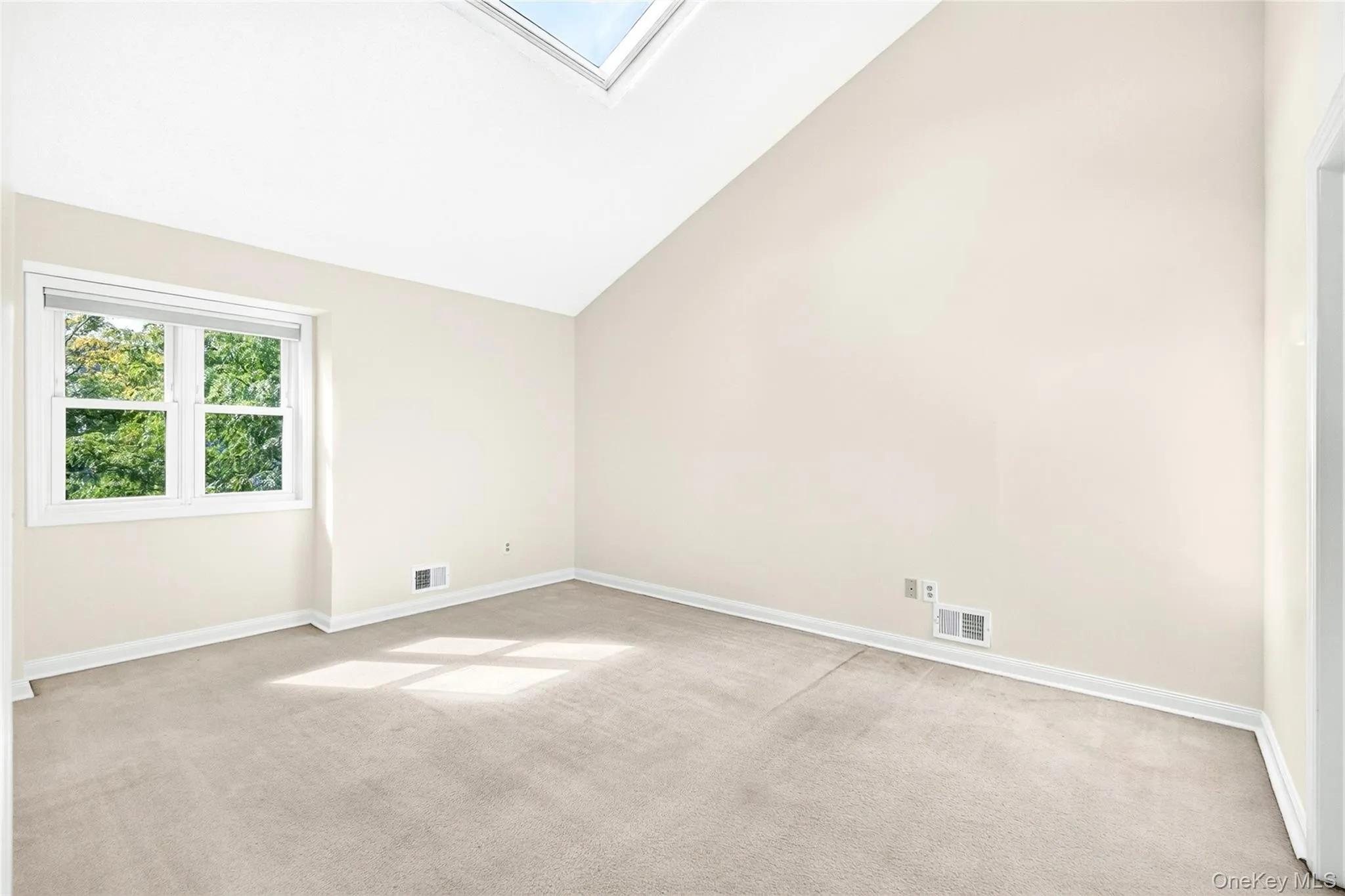 72 Chester Lane, Clarkstown, NY, 1 Bedroom Bedrooms, 4 Rooms Rooms,1 BathroomBathrooms,Residential,For Rent,Chester,0,1053931 72 Chester Lane, Clarkstown, NY, 1 Bedroom Bedrooms, 4 Rooms Rooms,1 BathroomBathrooms,Residential,For Rent,Chester,0,1053931