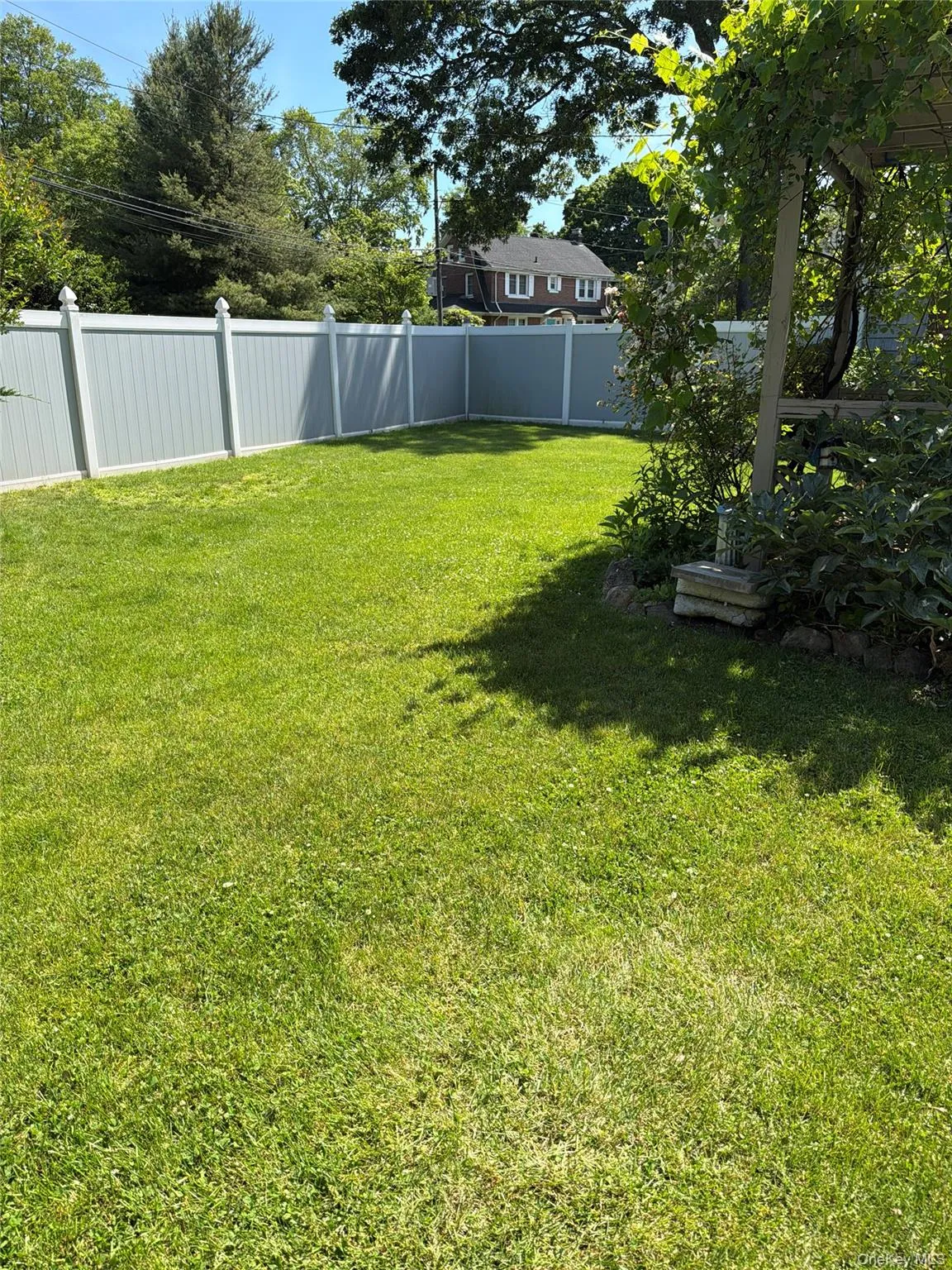 12 Cayuga Avenue, Huntington, NY, 5 Bedrooms Bedrooms, 8 Rooms Rooms,2 BathroomsBathrooms,Residential,For Rent,Cayuga,0,1053937 12 Cayuga Avenue, Huntington, NY, 5 Bedrooms Bedrooms, 8 Rooms Rooms,2 BathroomsBathrooms,Residential,For Rent,Cayuga,0,1053937