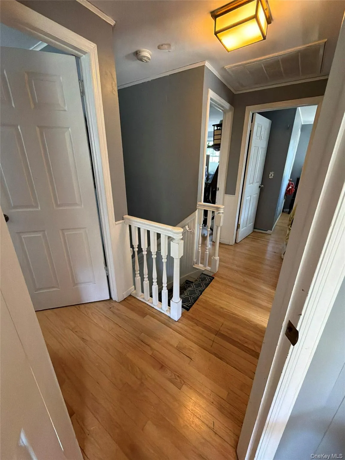 12 Cayuga Avenue, Huntington, NY, 5 Bedrooms Bedrooms, 8 Rooms Rooms,2 BathroomsBathrooms,Residential,For Rent,Cayuga,0,1053937 12 Cayuga Avenue, Huntington, NY, 5 Bedrooms Bedrooms, 8 Rooms Rooms,2 BathroomsBathrooms,Residential,For Rent,Cayuga,0,1053937